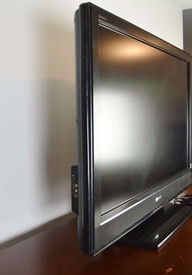 Sony Bravia LCD 40" Digital Television