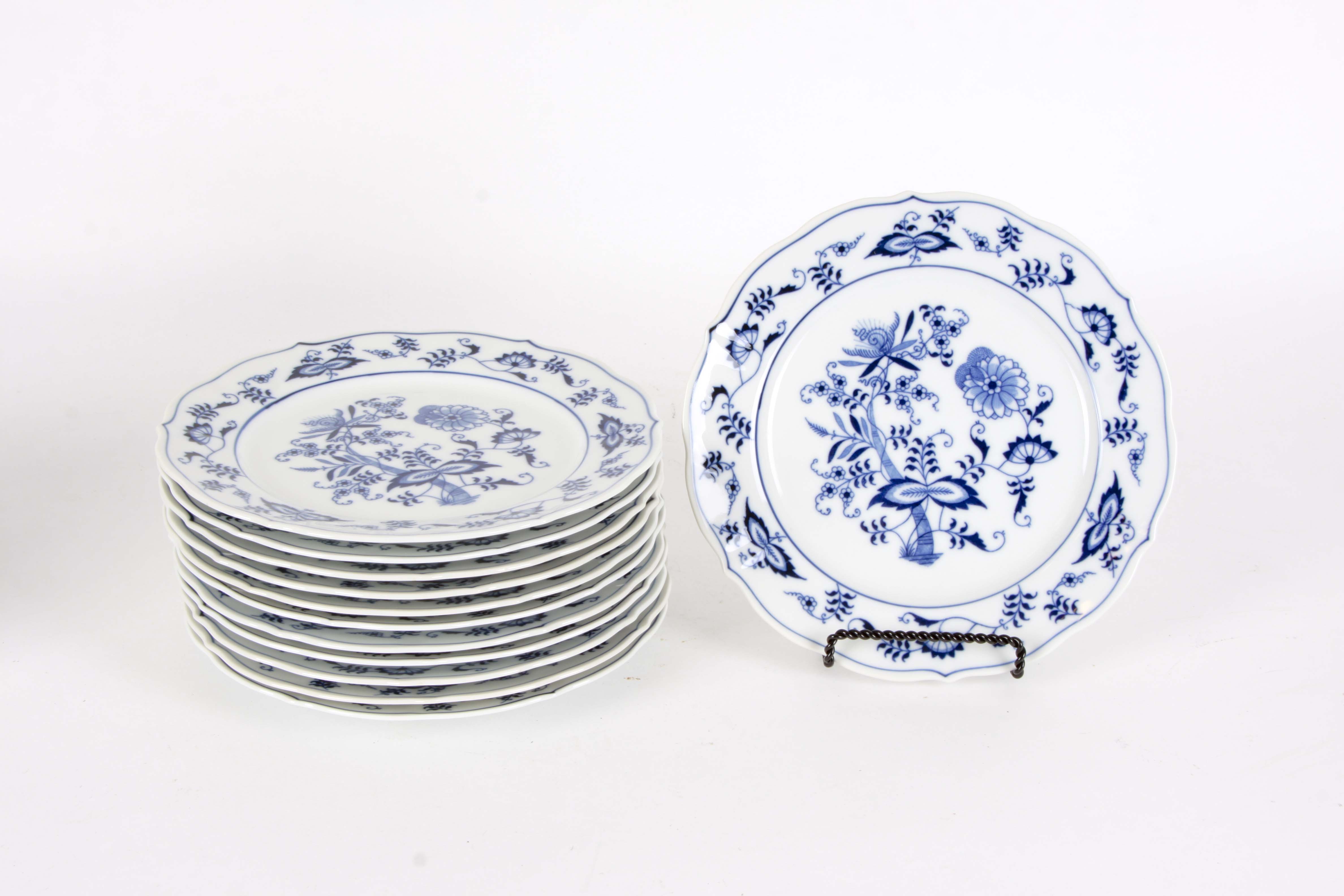 Vintage Japanese "Blue Danube" Dinner Service