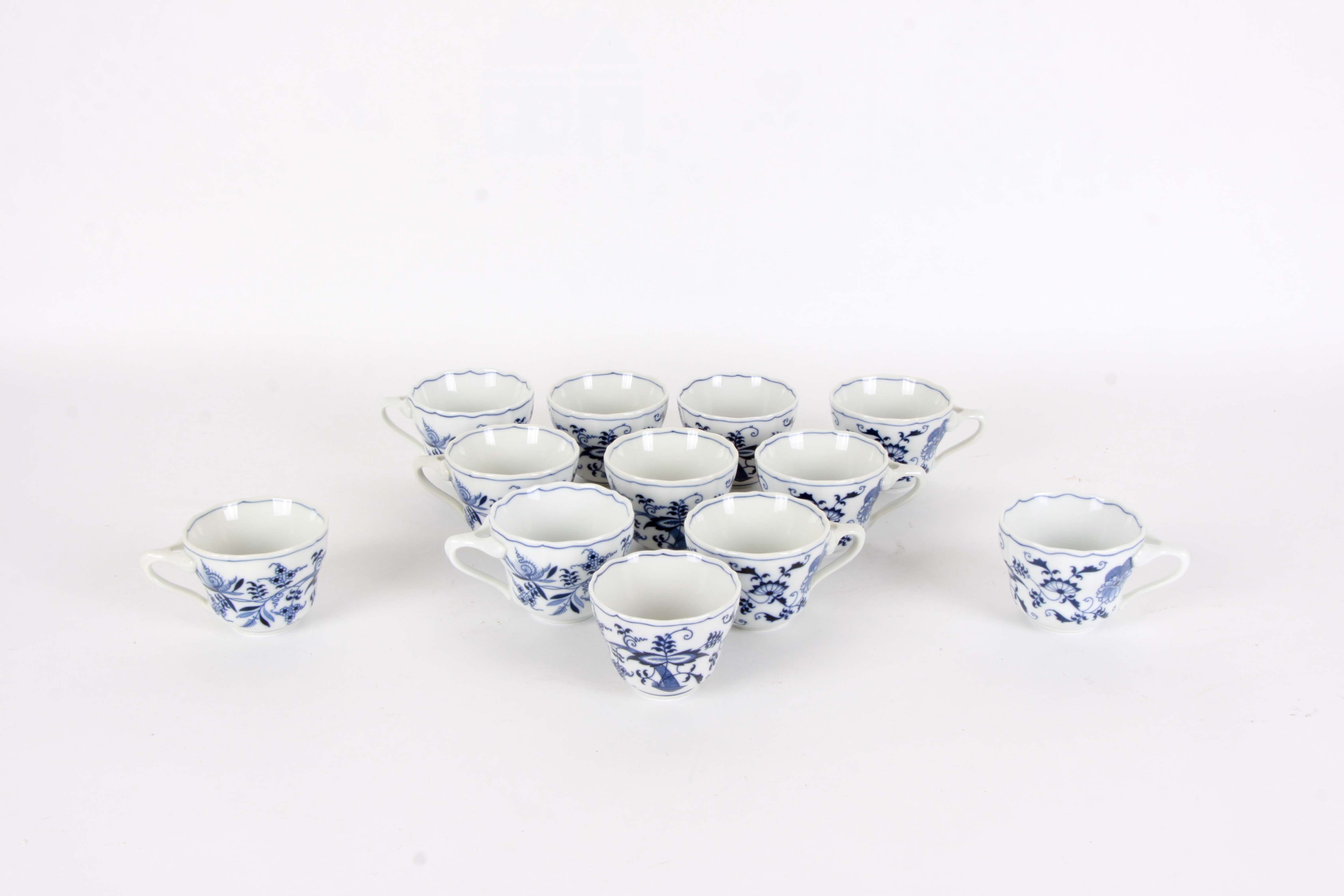 Vintage Japanese "Blue Danube" Dinner Service