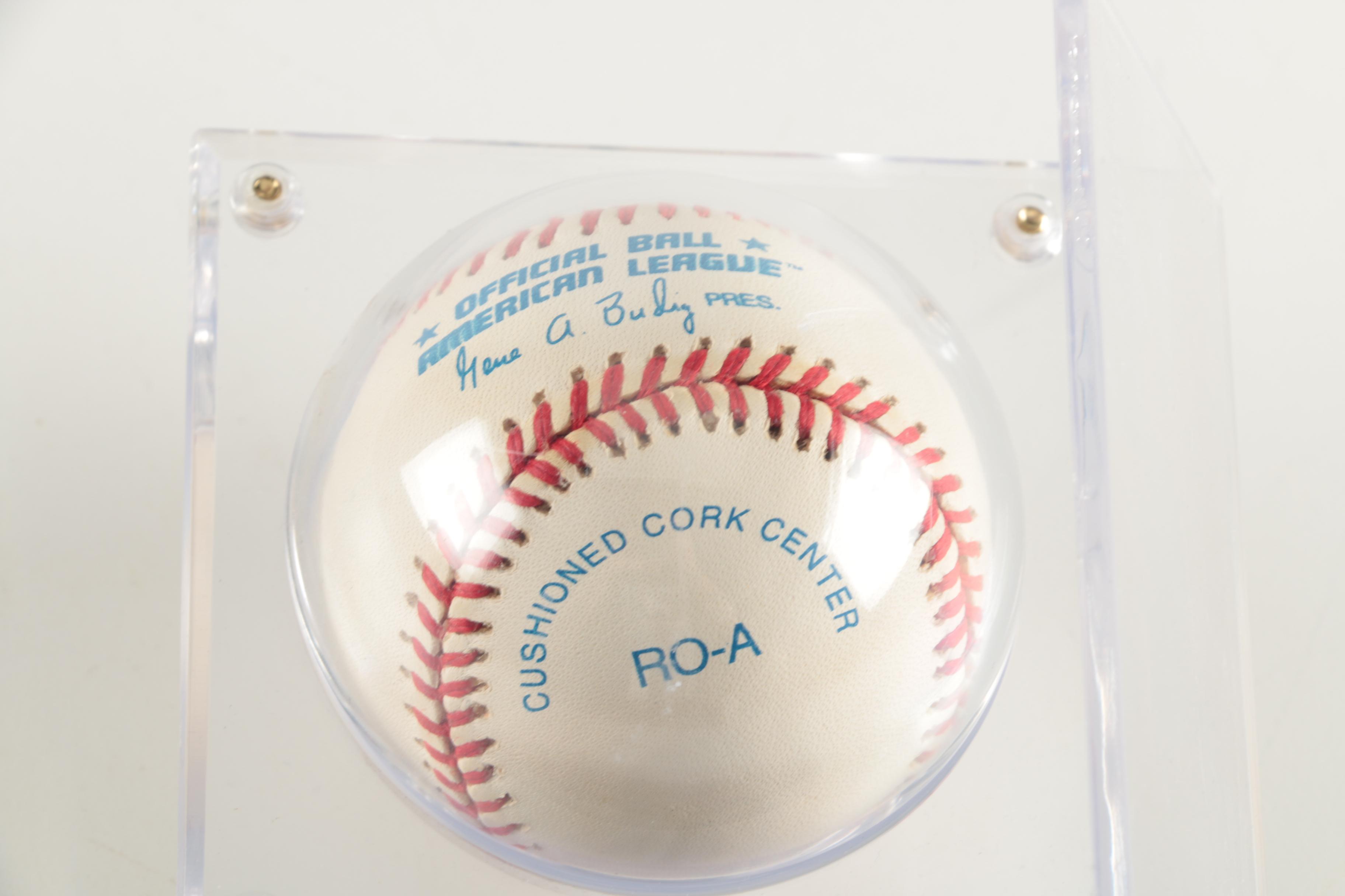 Wade Boggs Signed Baseball with Topps Card