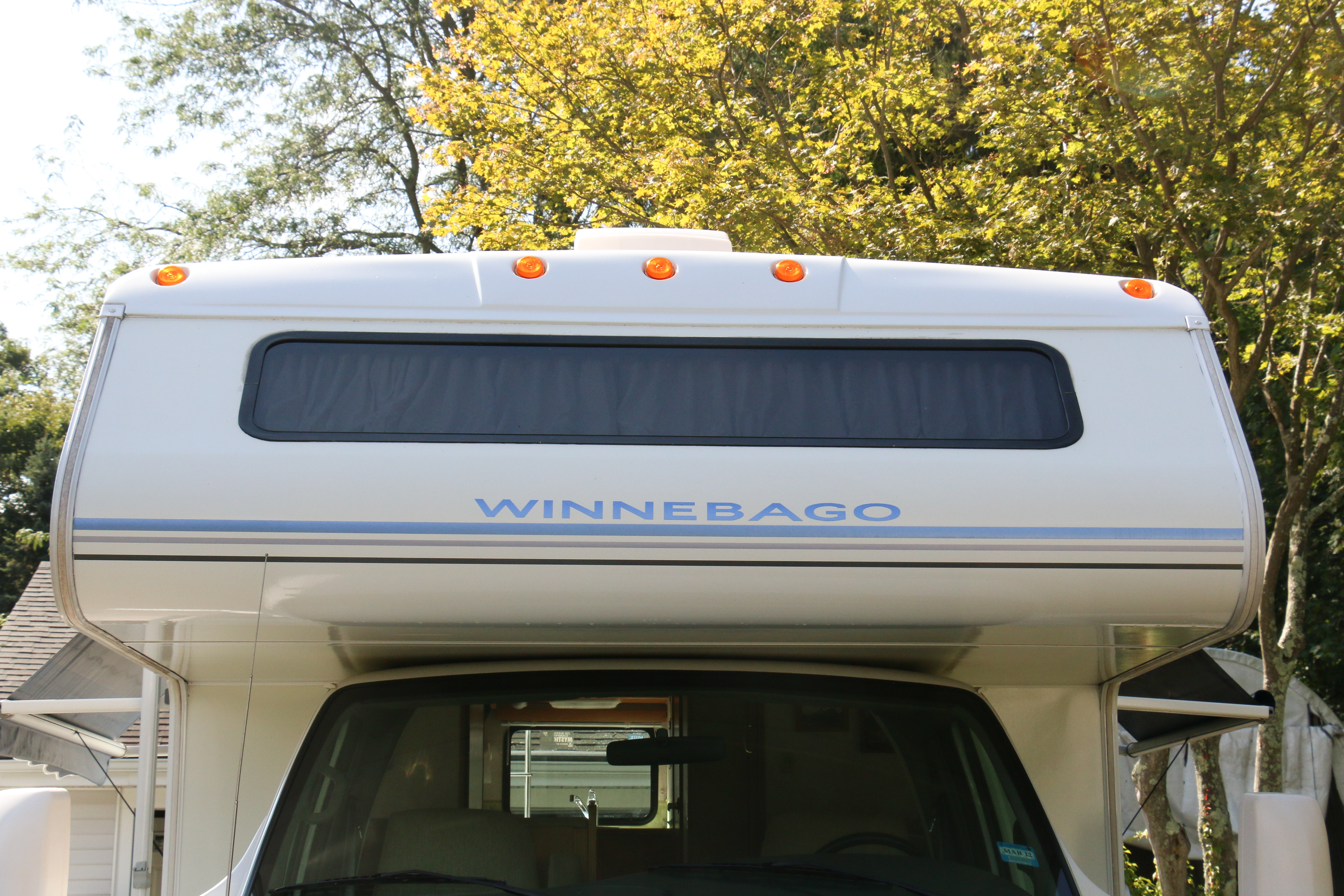 2002 Winnebago Minnie Winnie Ford E350 RV