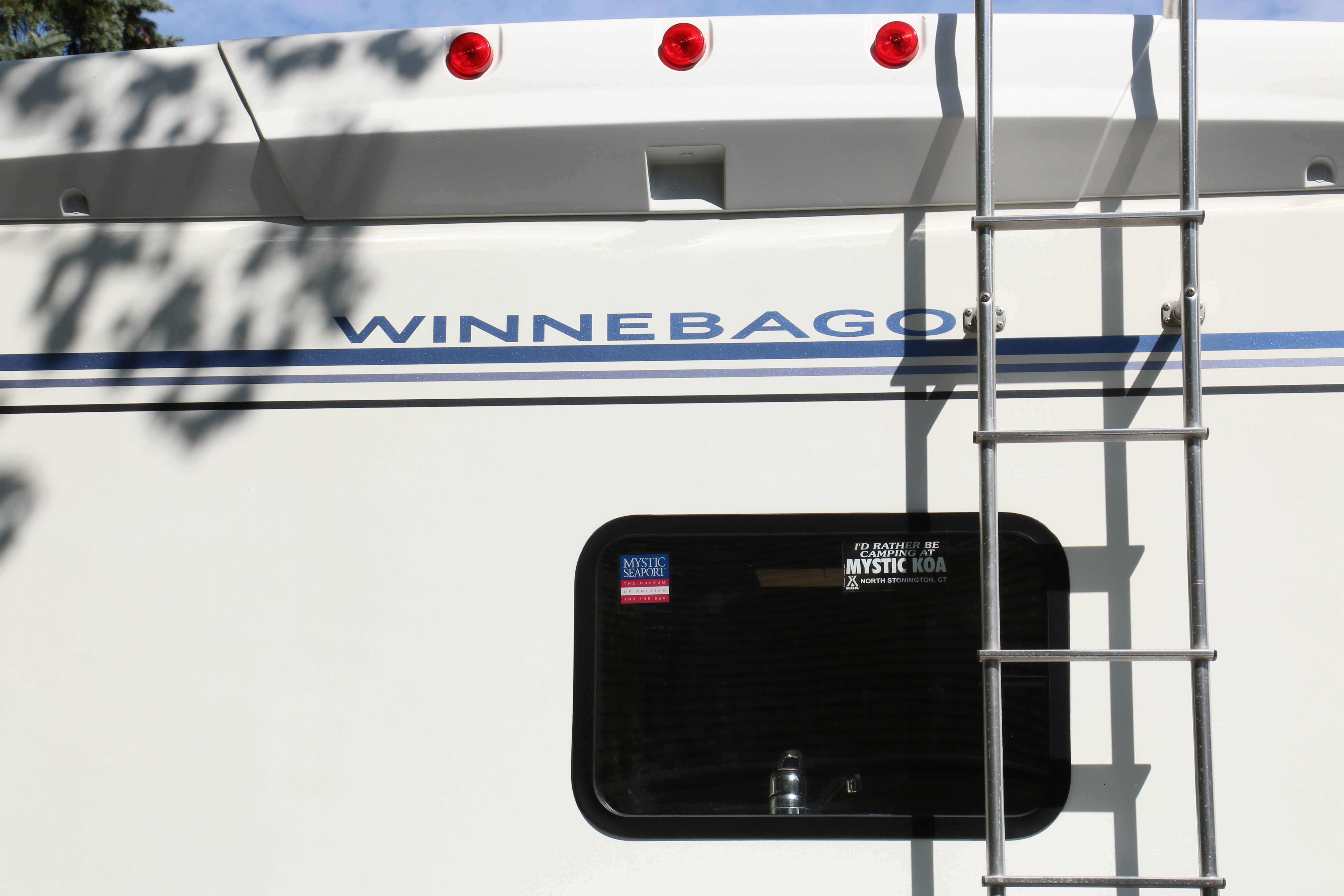 2002 Winnebago Minnie Winnie Ford E350 RV