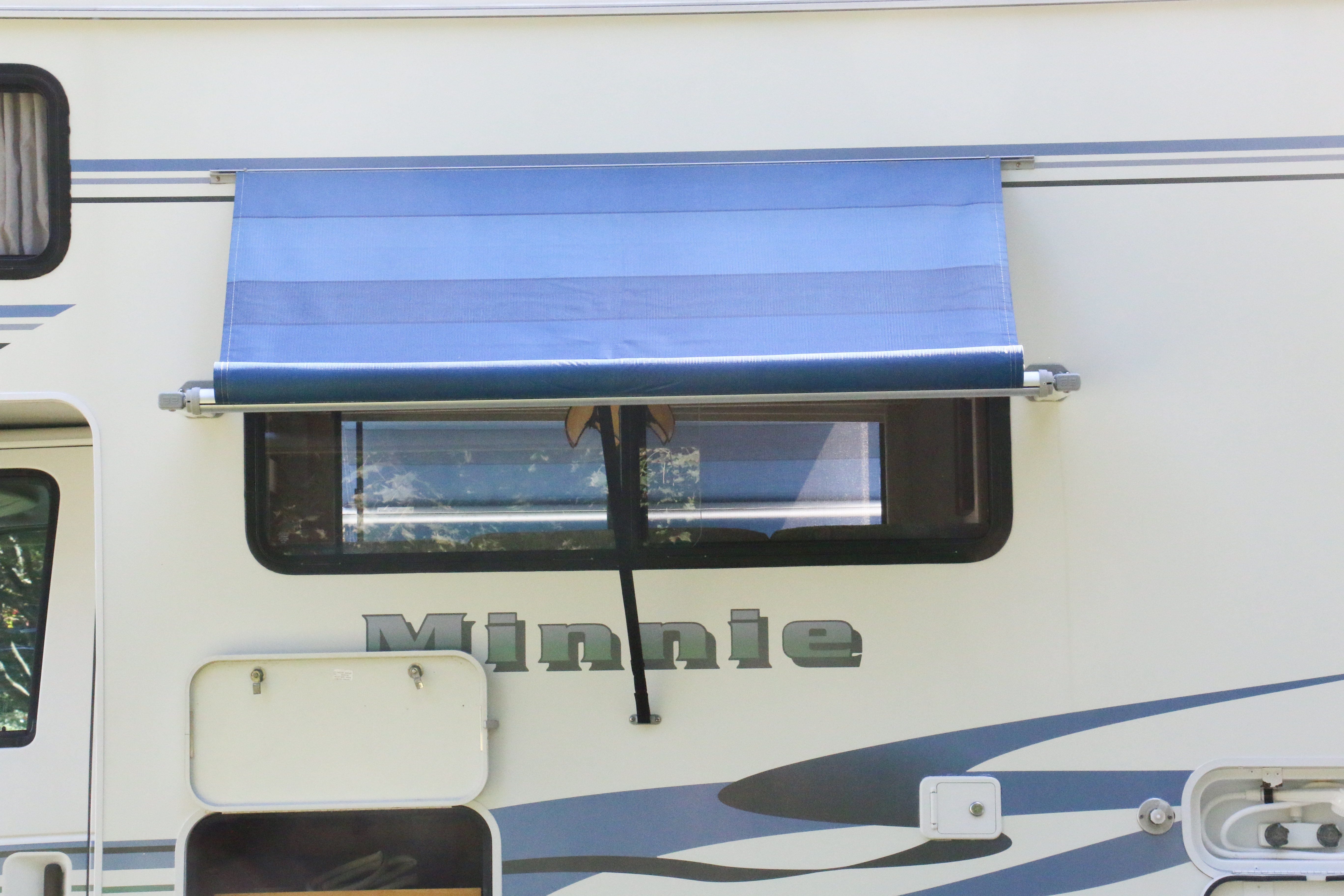 2002 Winnebago Minnie Winnie Ford E350 RV