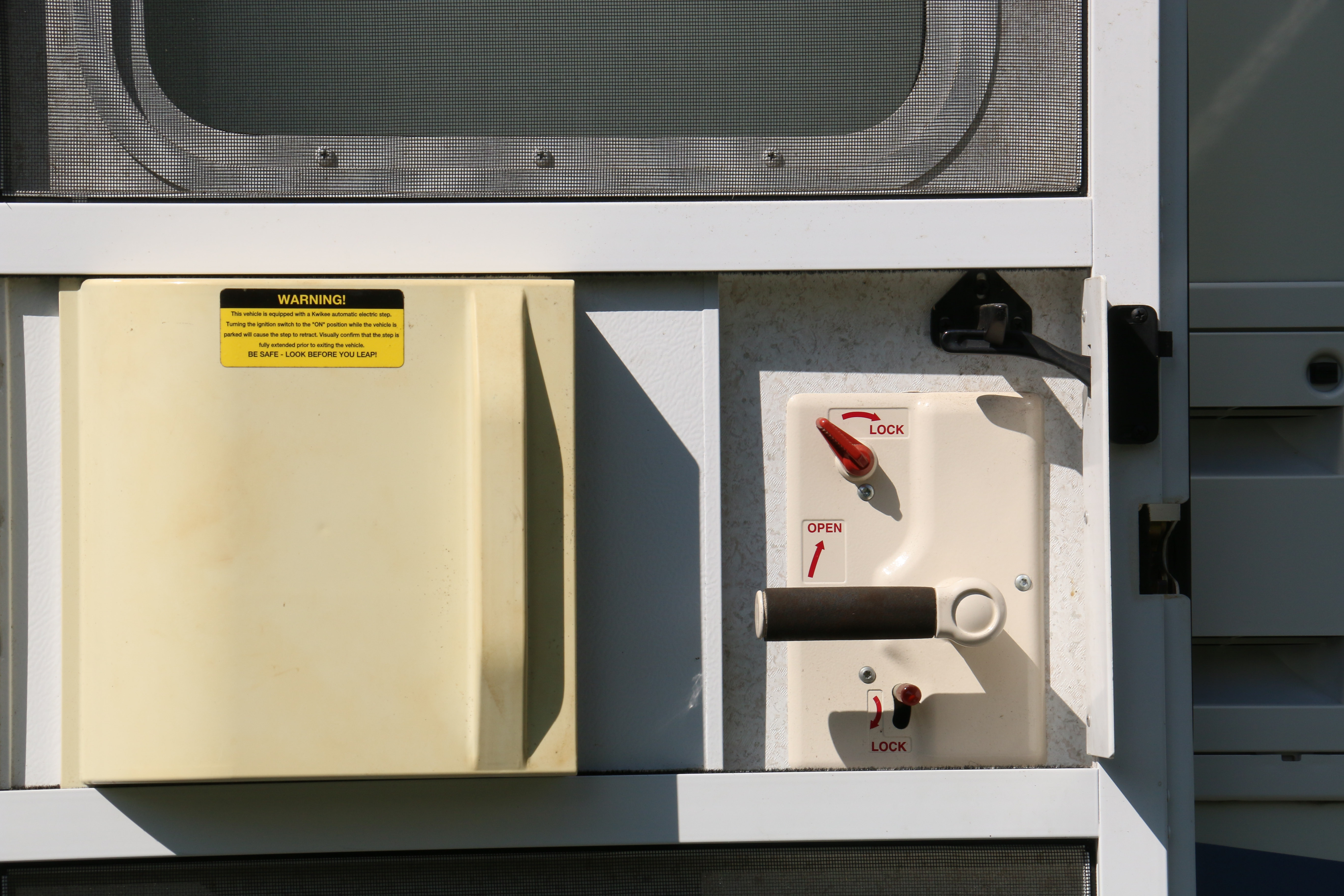 2002 Winnebago Minnie Winnie Ford E350 RV