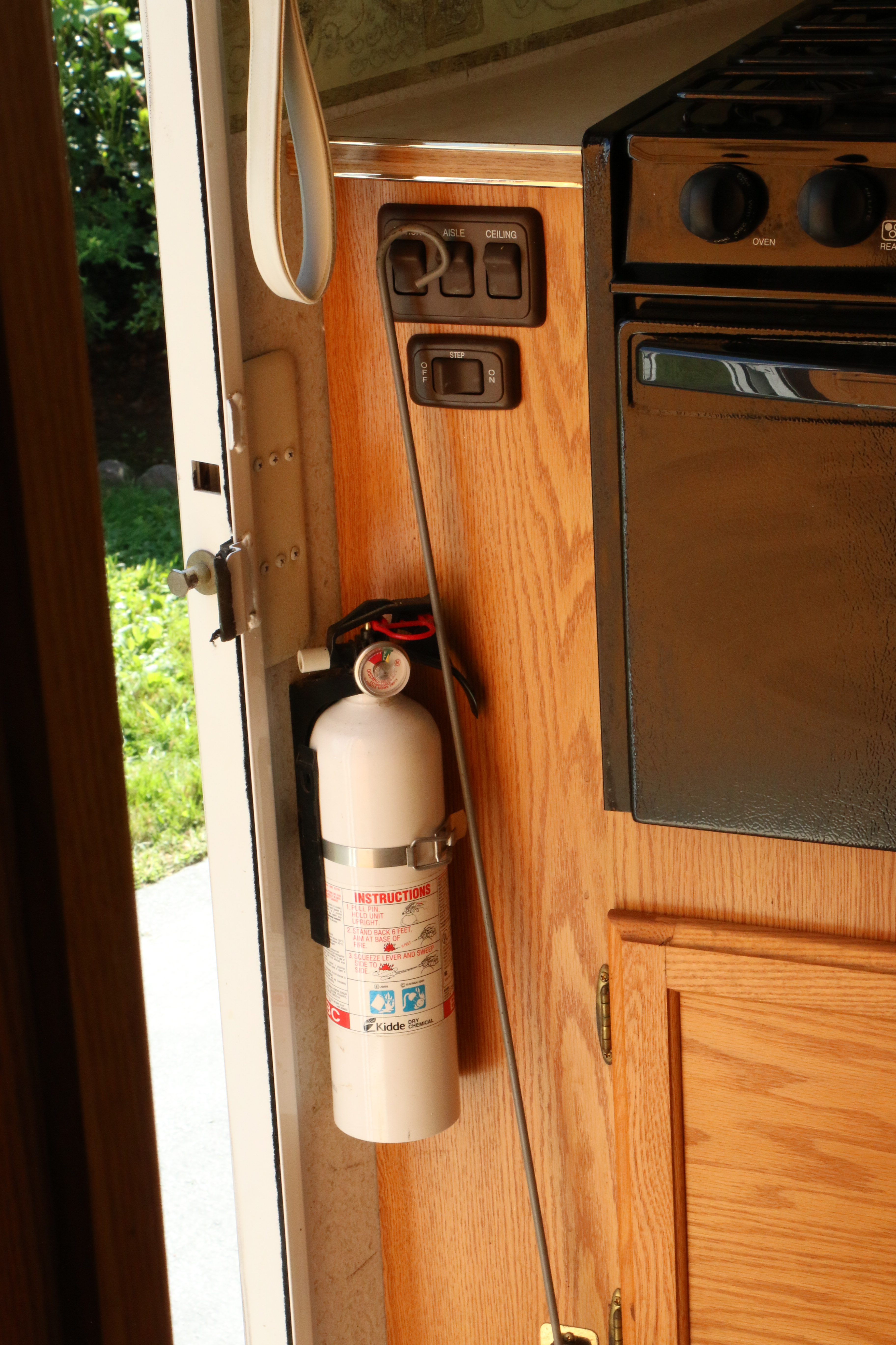 2002 Winnebago Minnie Winnie Ford E350 RV