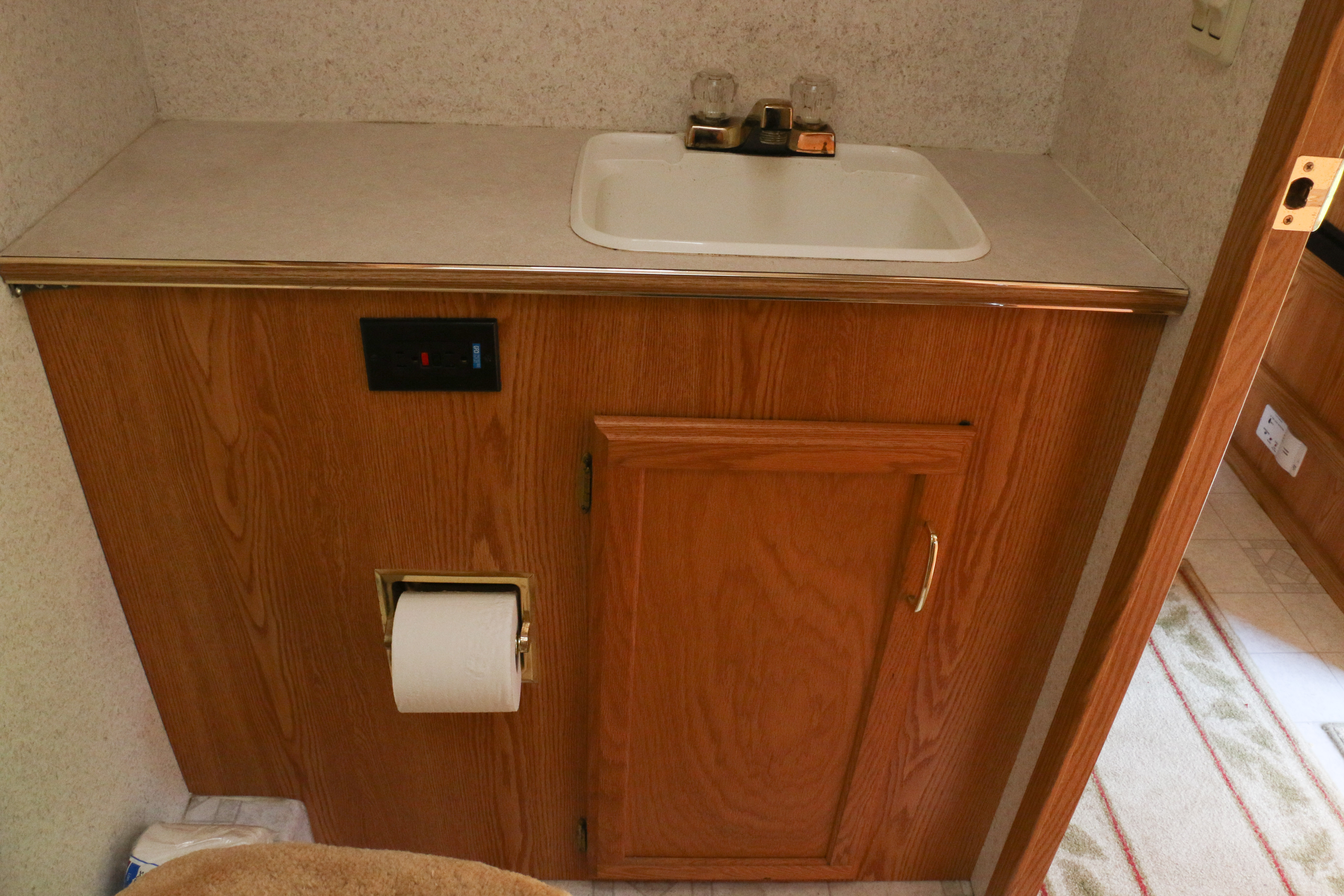 2002 Winnebago Minnie Winnie Ford E350 RV