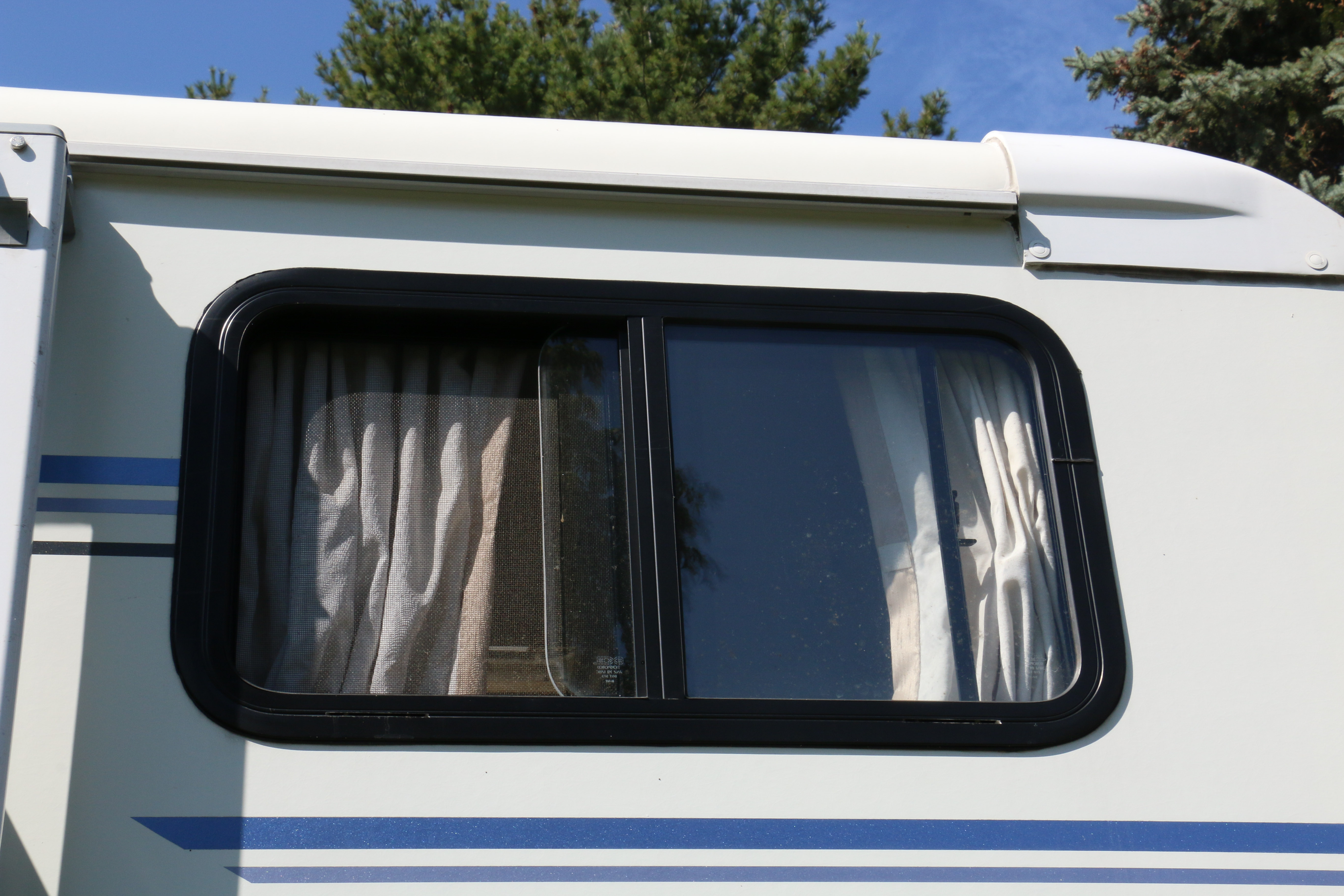 2002 Winnebago Minnie Winnie Ford E350 RV