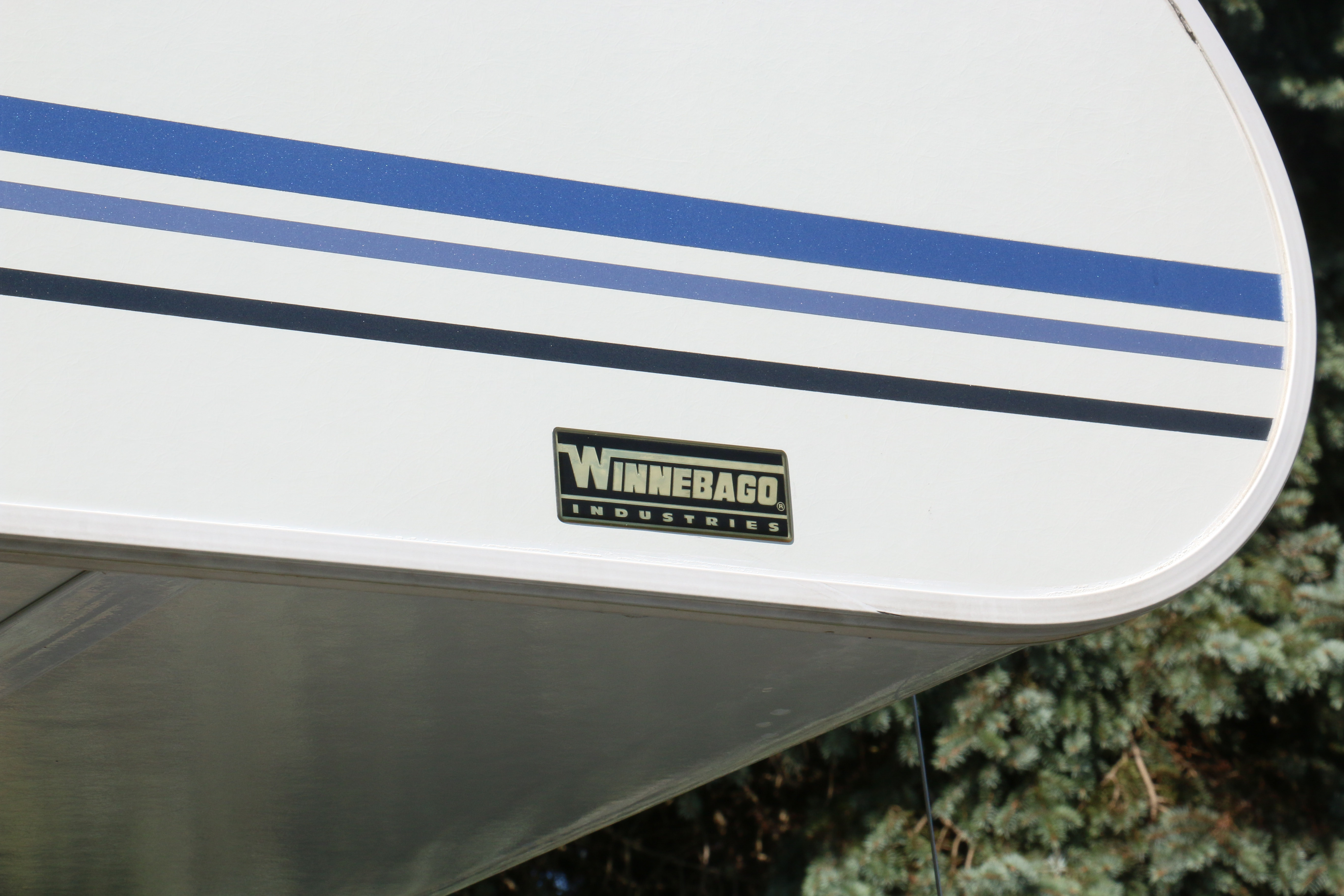 2002 Winnebago Minnie Winnie Ford E350 RV
