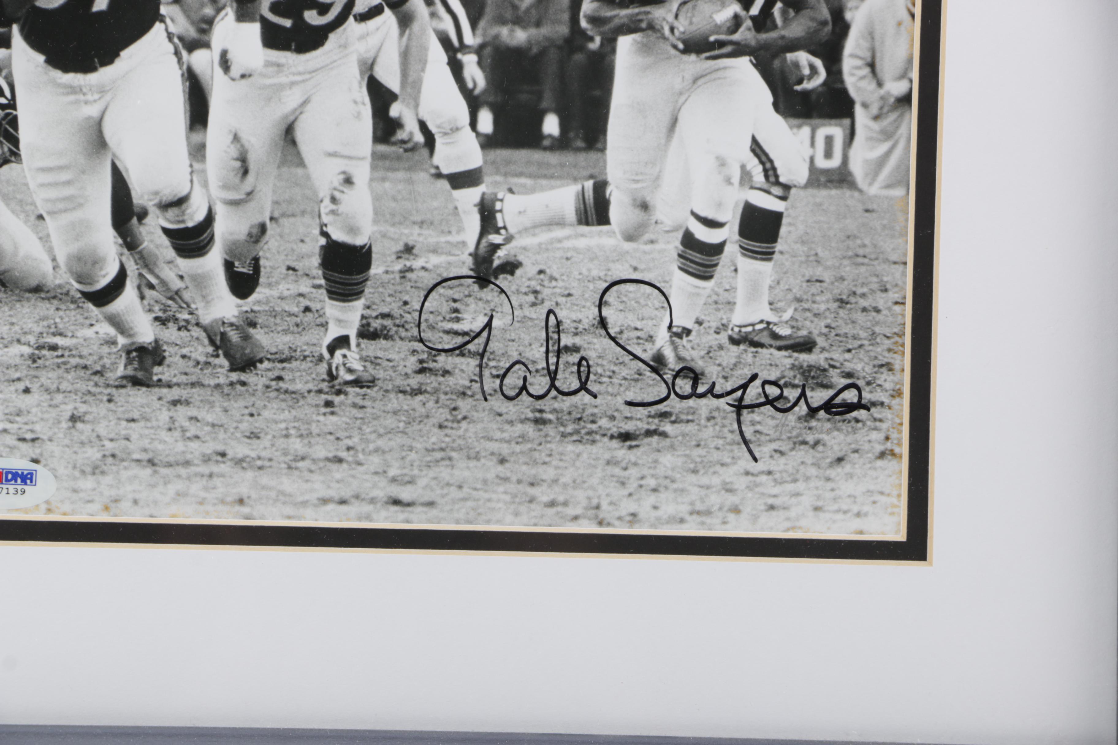 Signed Gale Sayers Photograph