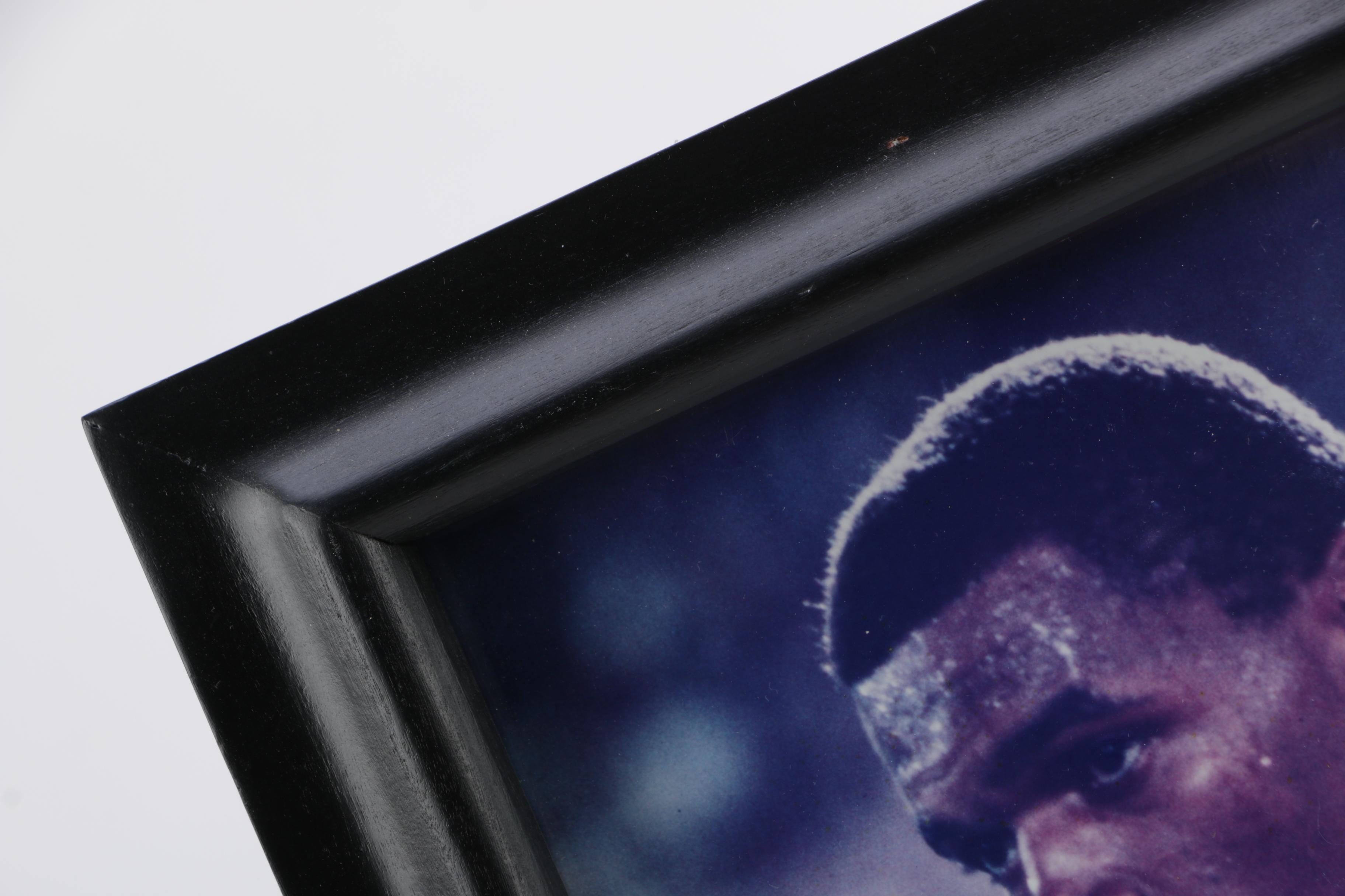 Signed Gale Sayers Photograph