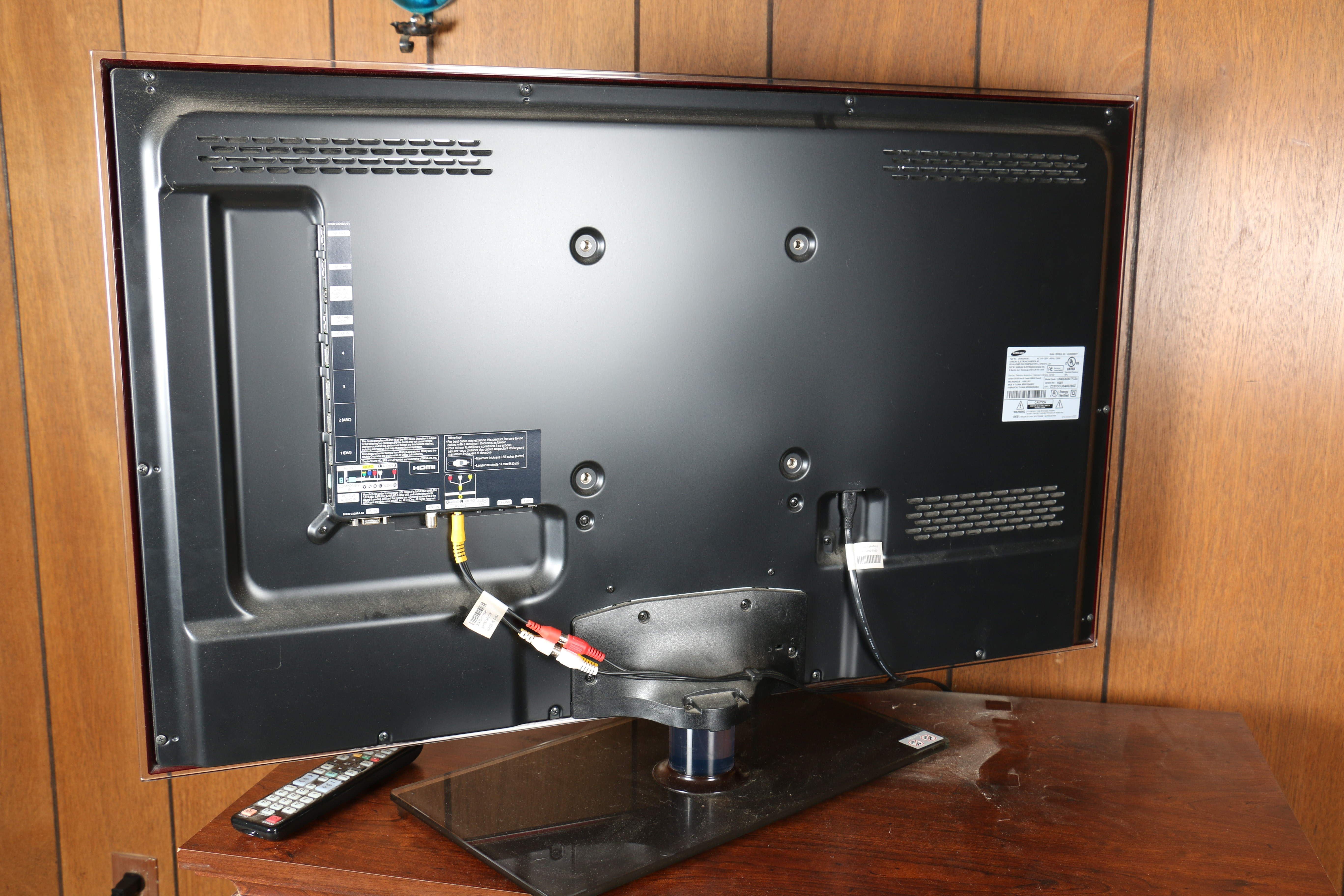 Samsung 40" Flat Screen Television