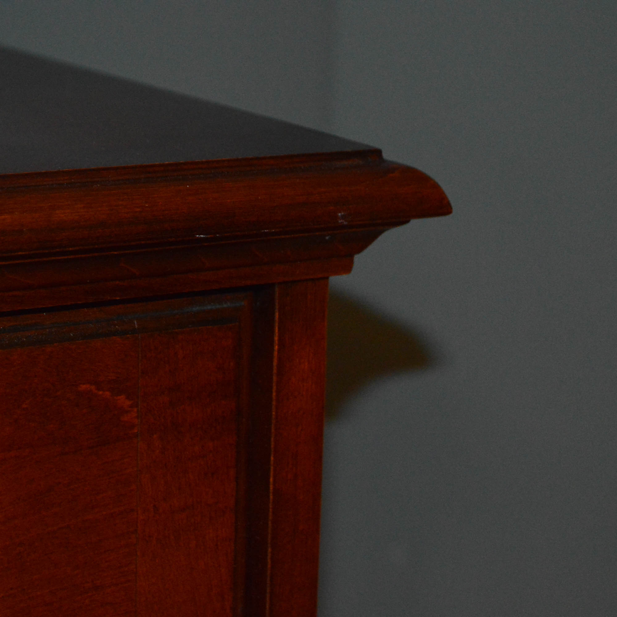 Queen Anne Style Entertainment Armoire