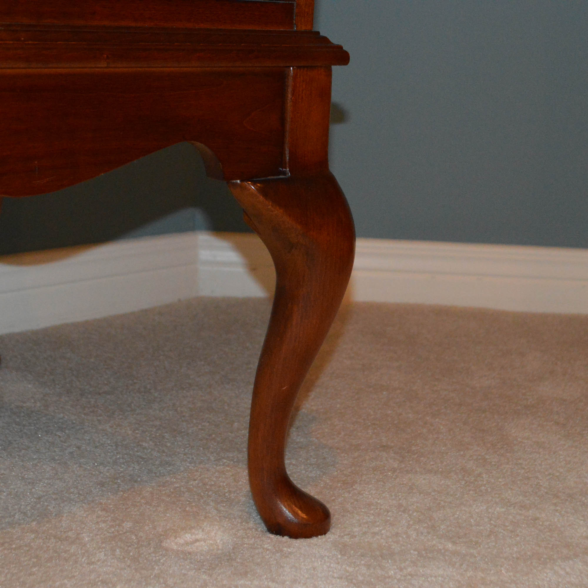 Queen Anne Style Entertainment Armoire