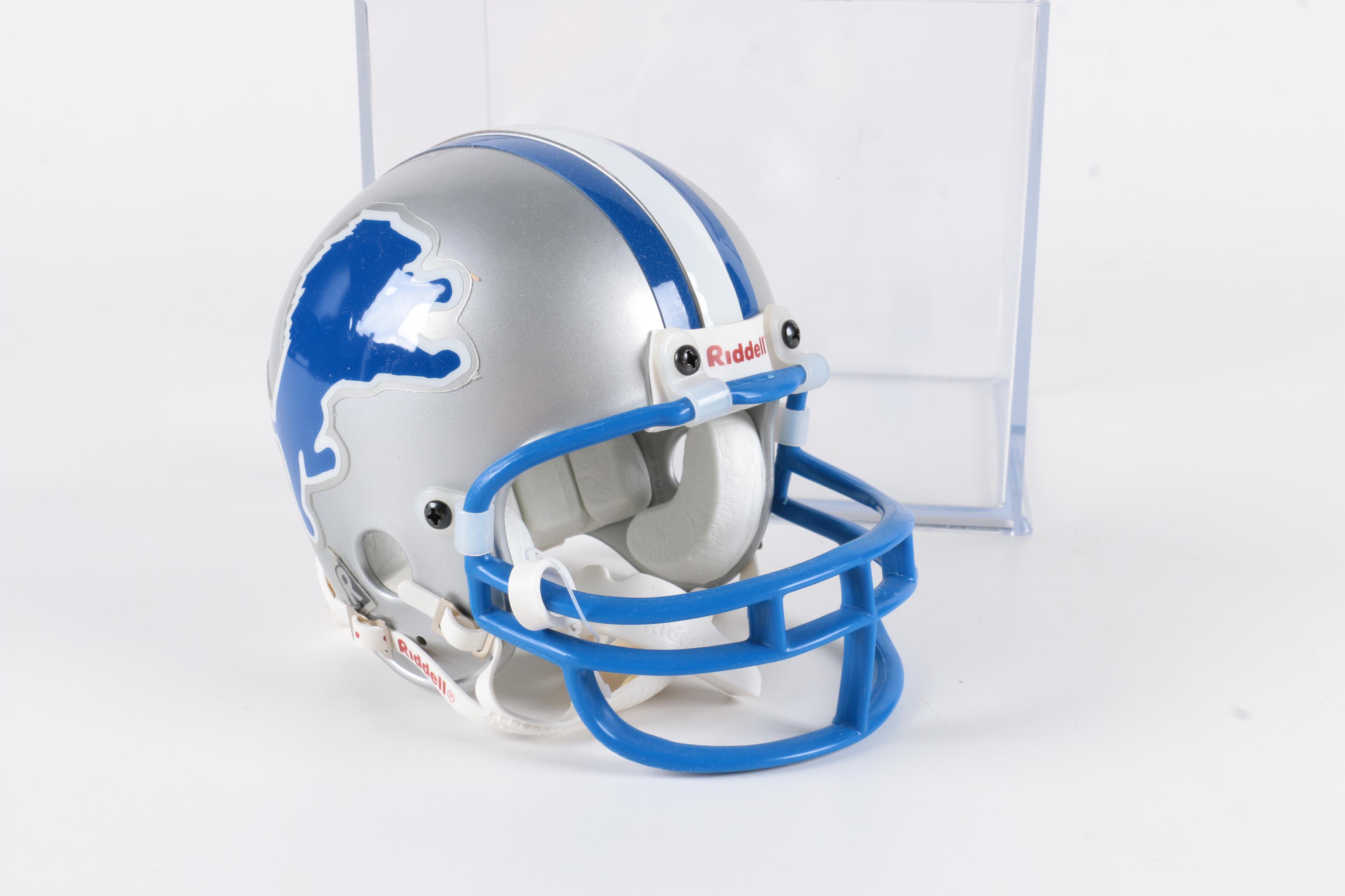 Barry Sanders Autographed Detroit Lions Replica Helmet