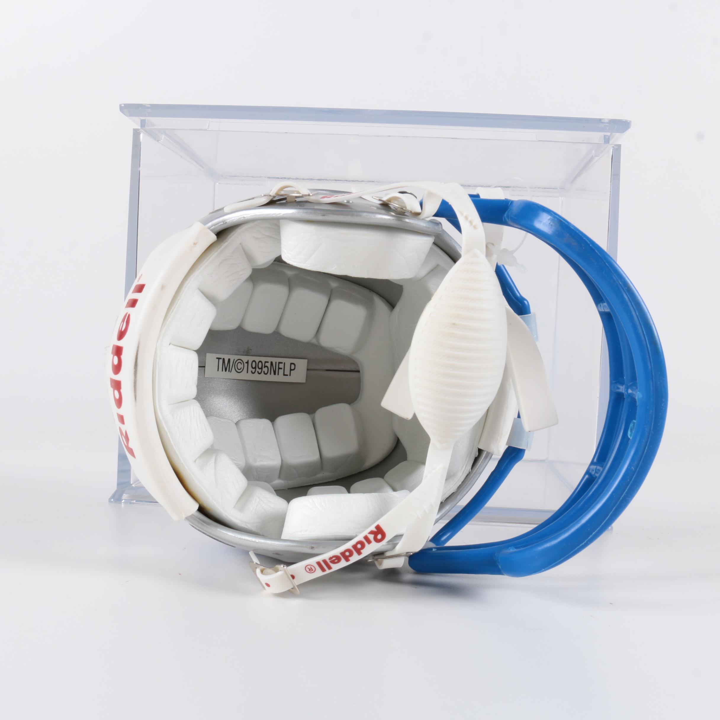 Barry Sanders Autographed Detroit Lions Replica Helmet