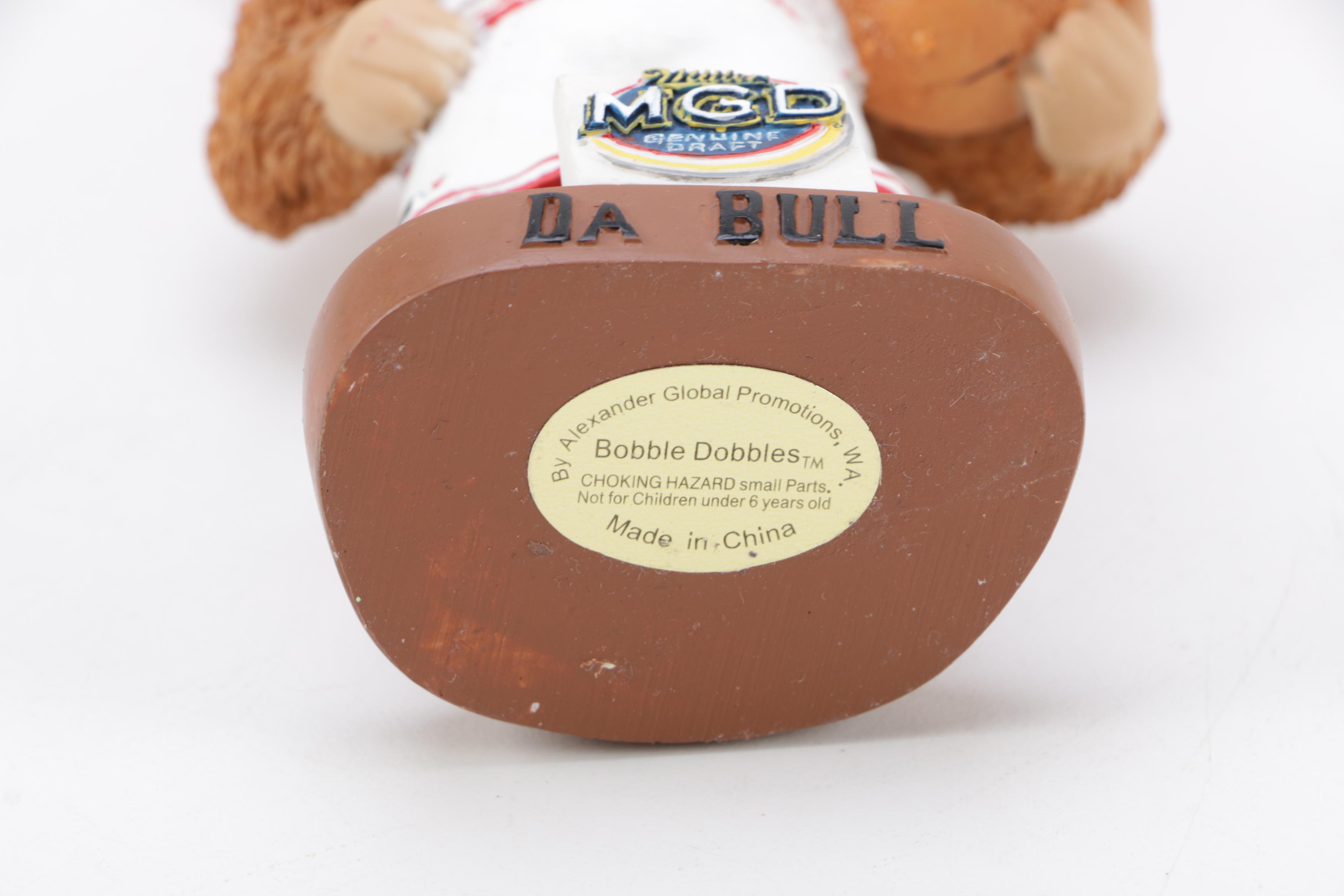 NBA Chicago Bulls and Los Angeles Lakers Collectibles
