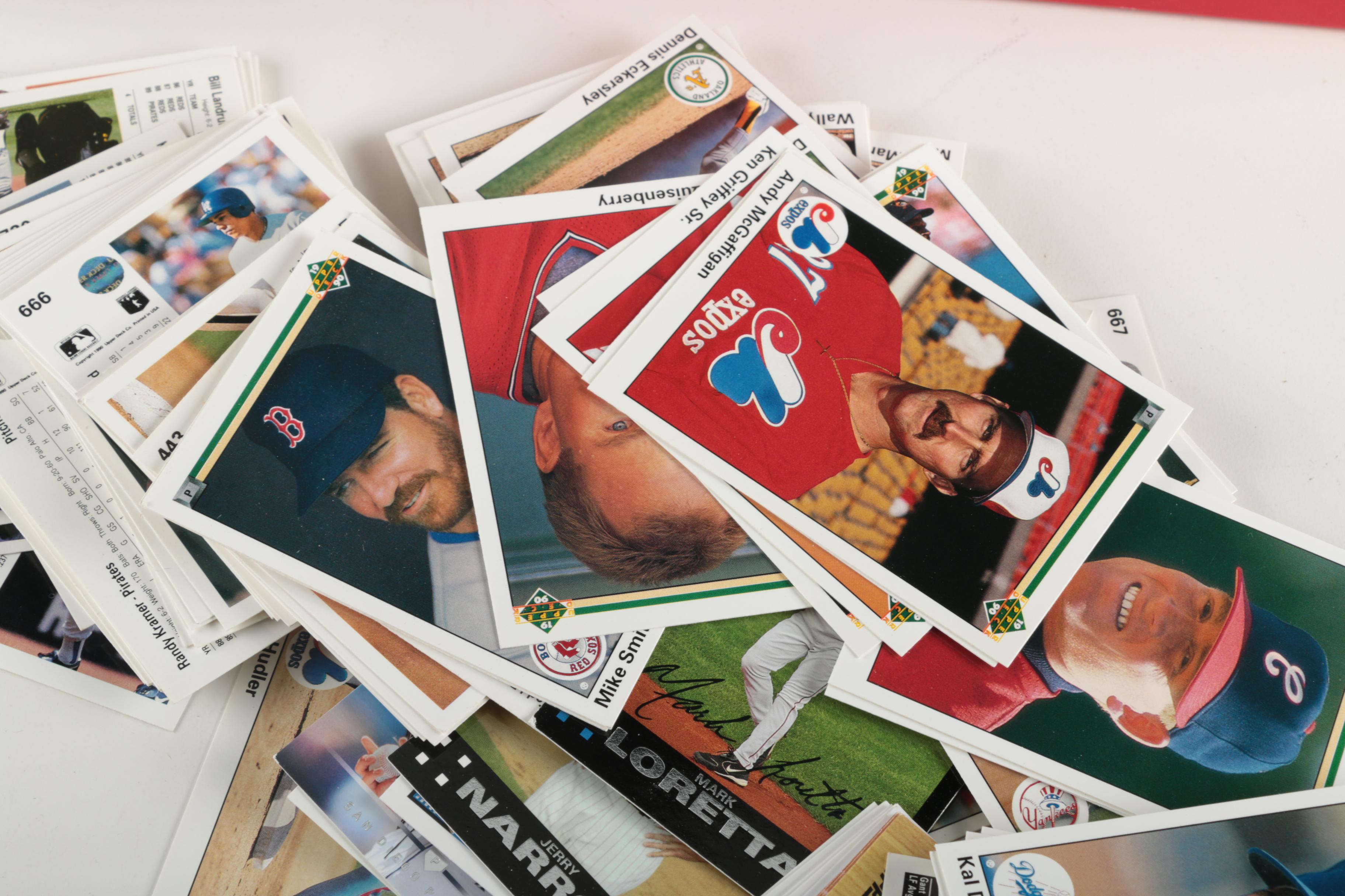 Assortment of Baseball Trading Cards