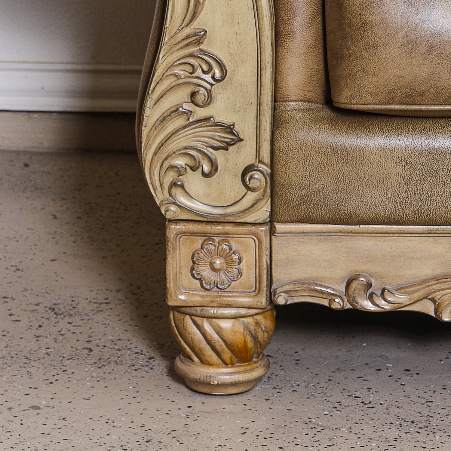 Queen Anne Style Leather Loveseat