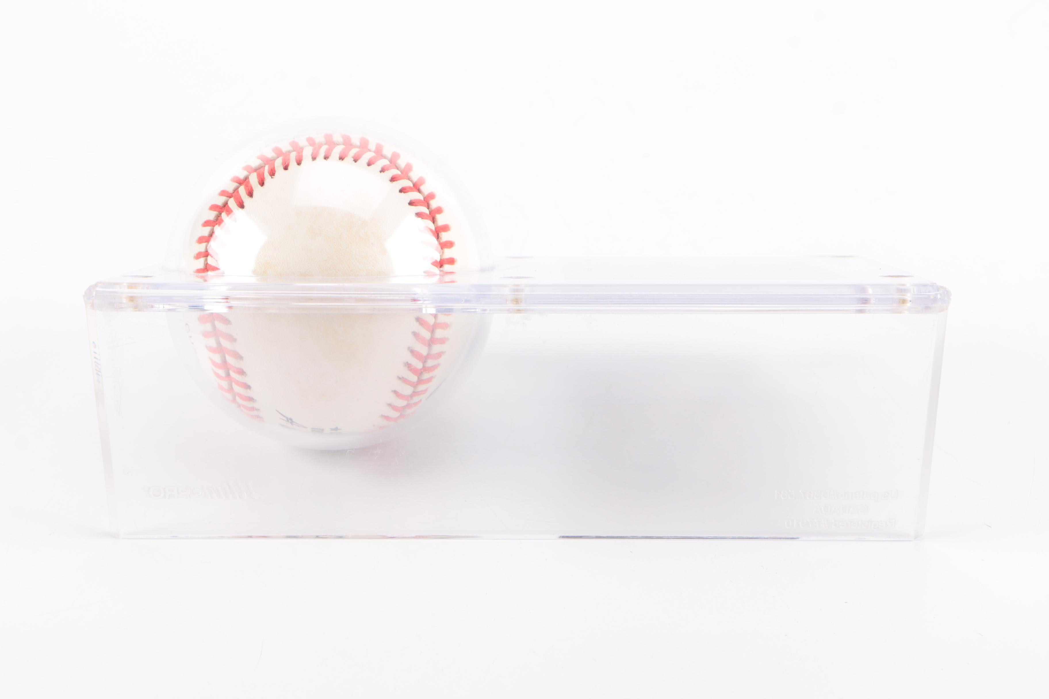 Lou Brock Signed Baseball with Topps Card