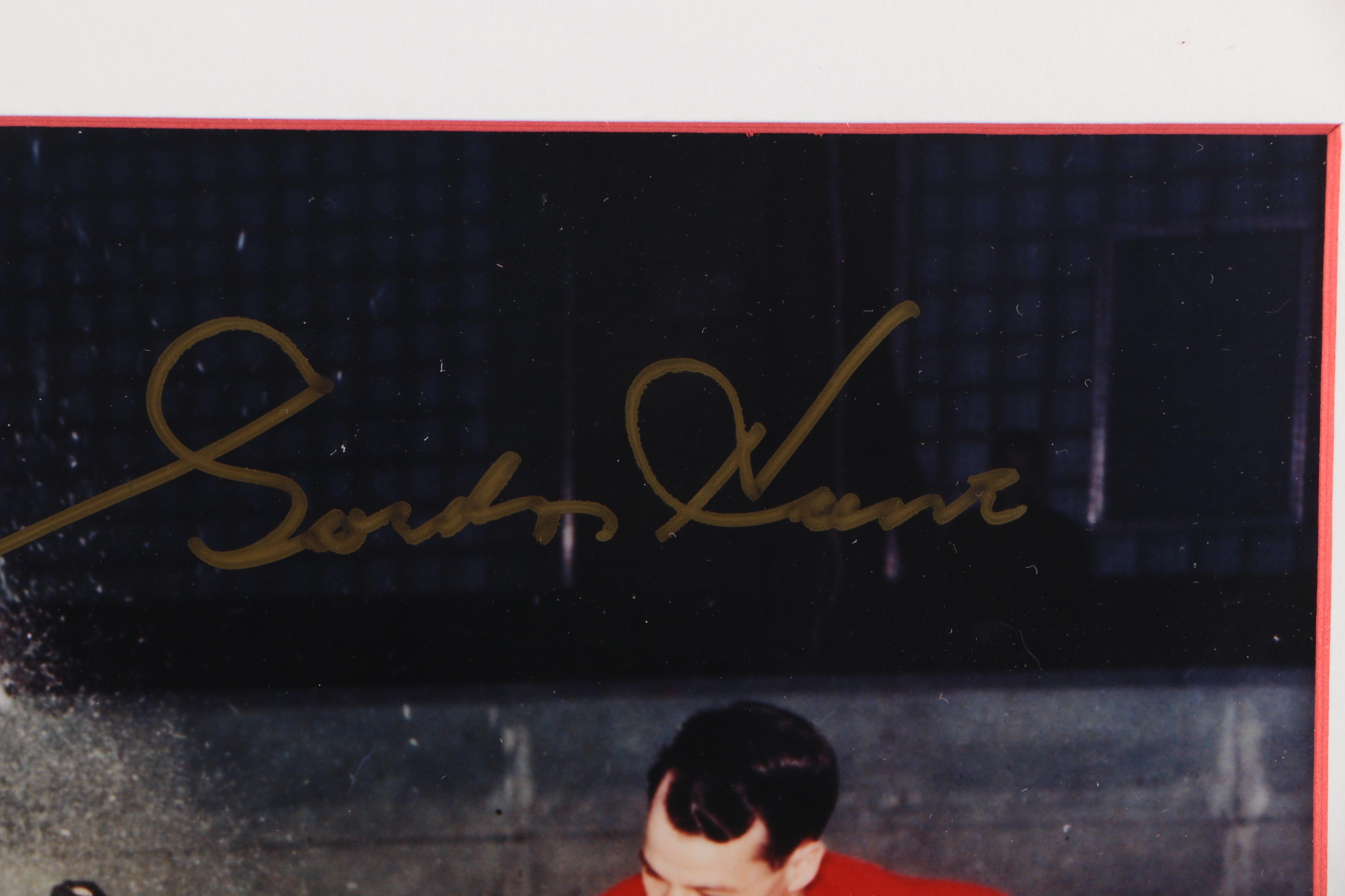 Gordie Howe Autographed Photo