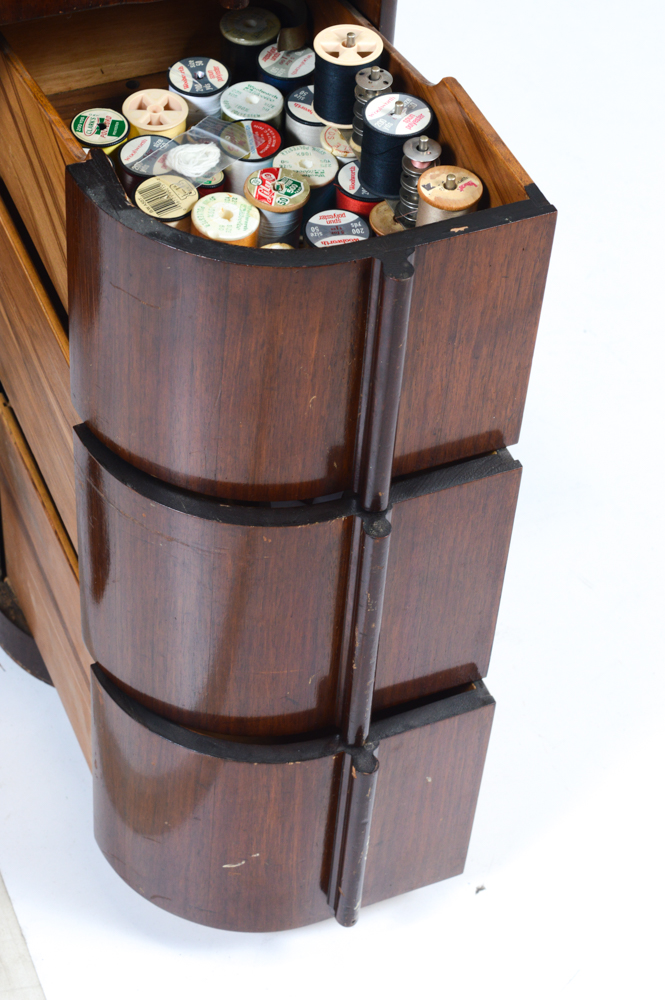 Vintage Art Deco Cabinet Singer Sewing Machine