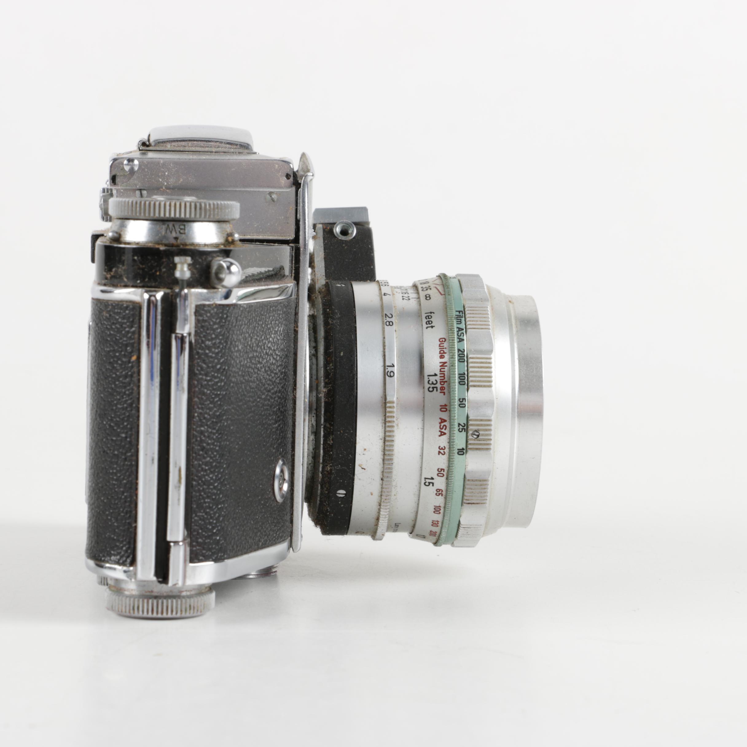 Exakta VX Camera with Case