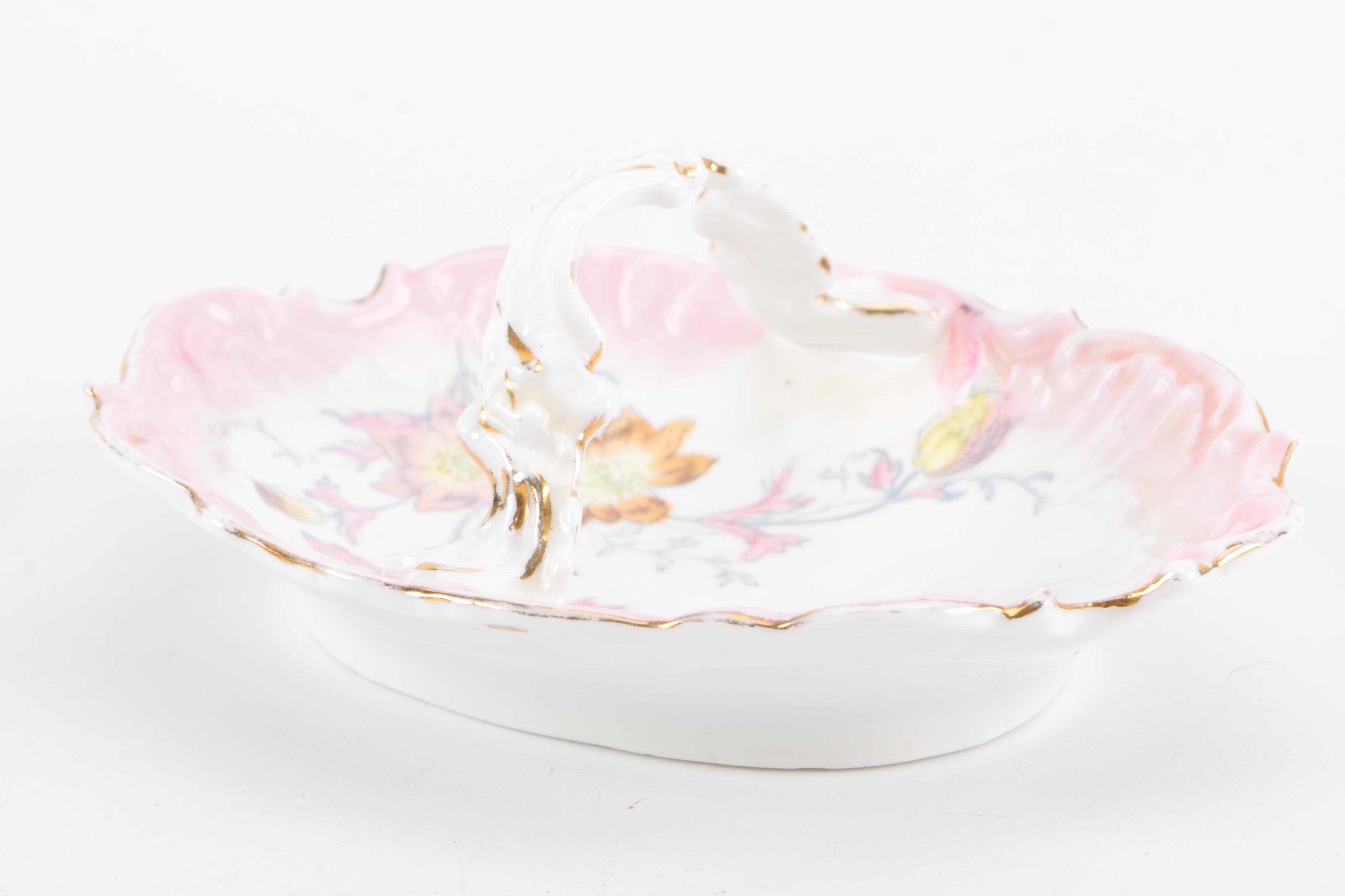 Porcelain Tableware Including Schwarzenhammer