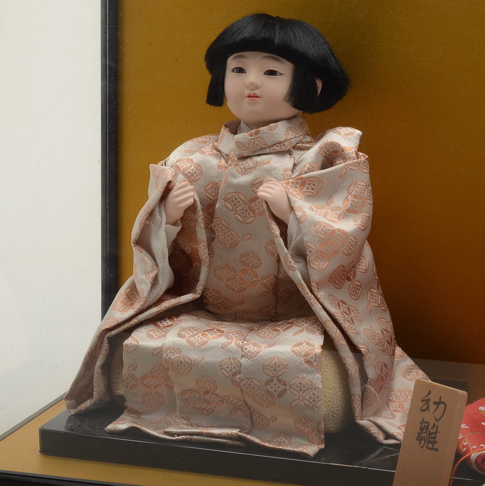 Oyama Ningyo Japanese Oshana Hina Doll Set in Display Case