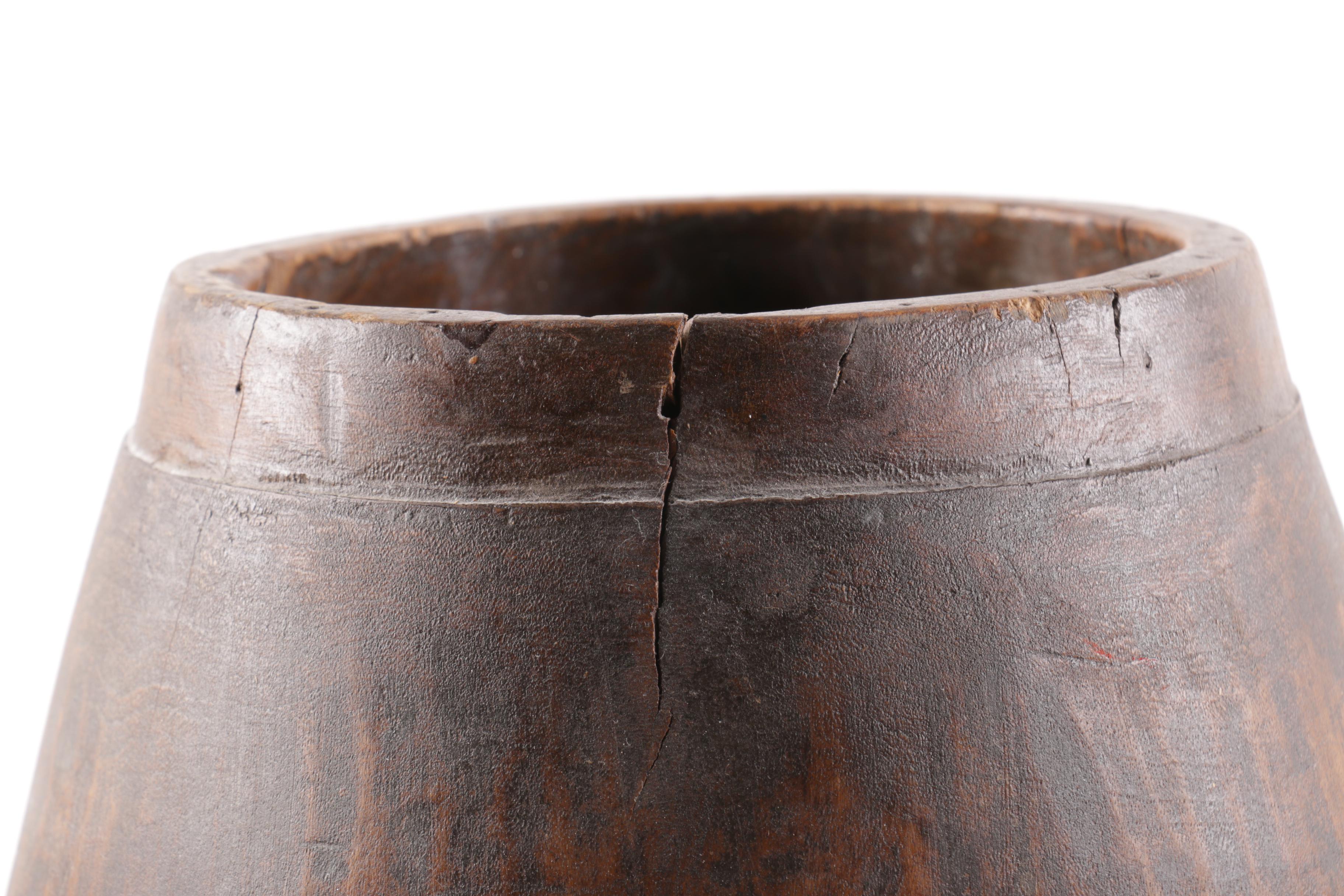 Decorative Churn Style Base