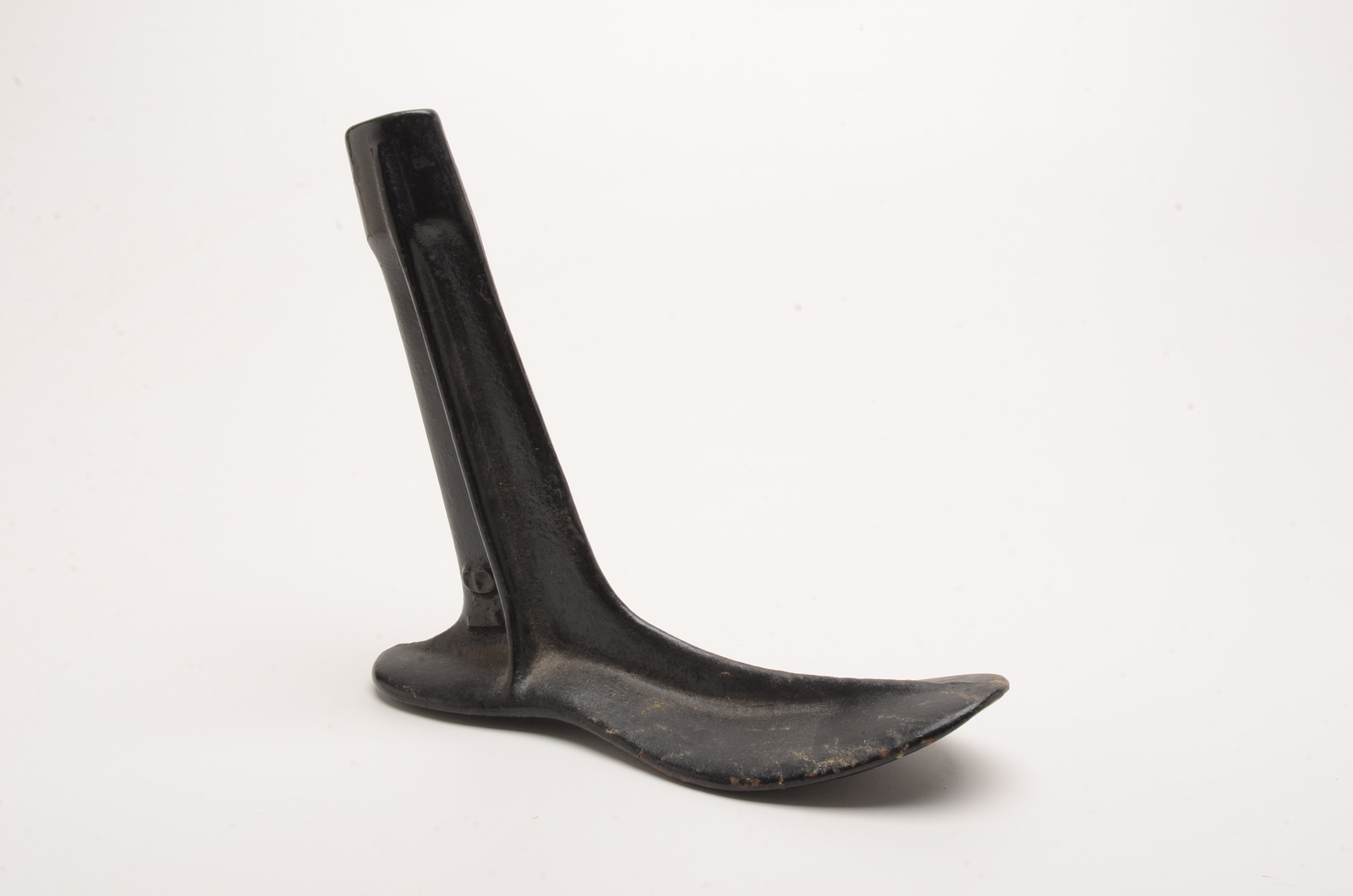 Vintage Metal Cobblers Forms