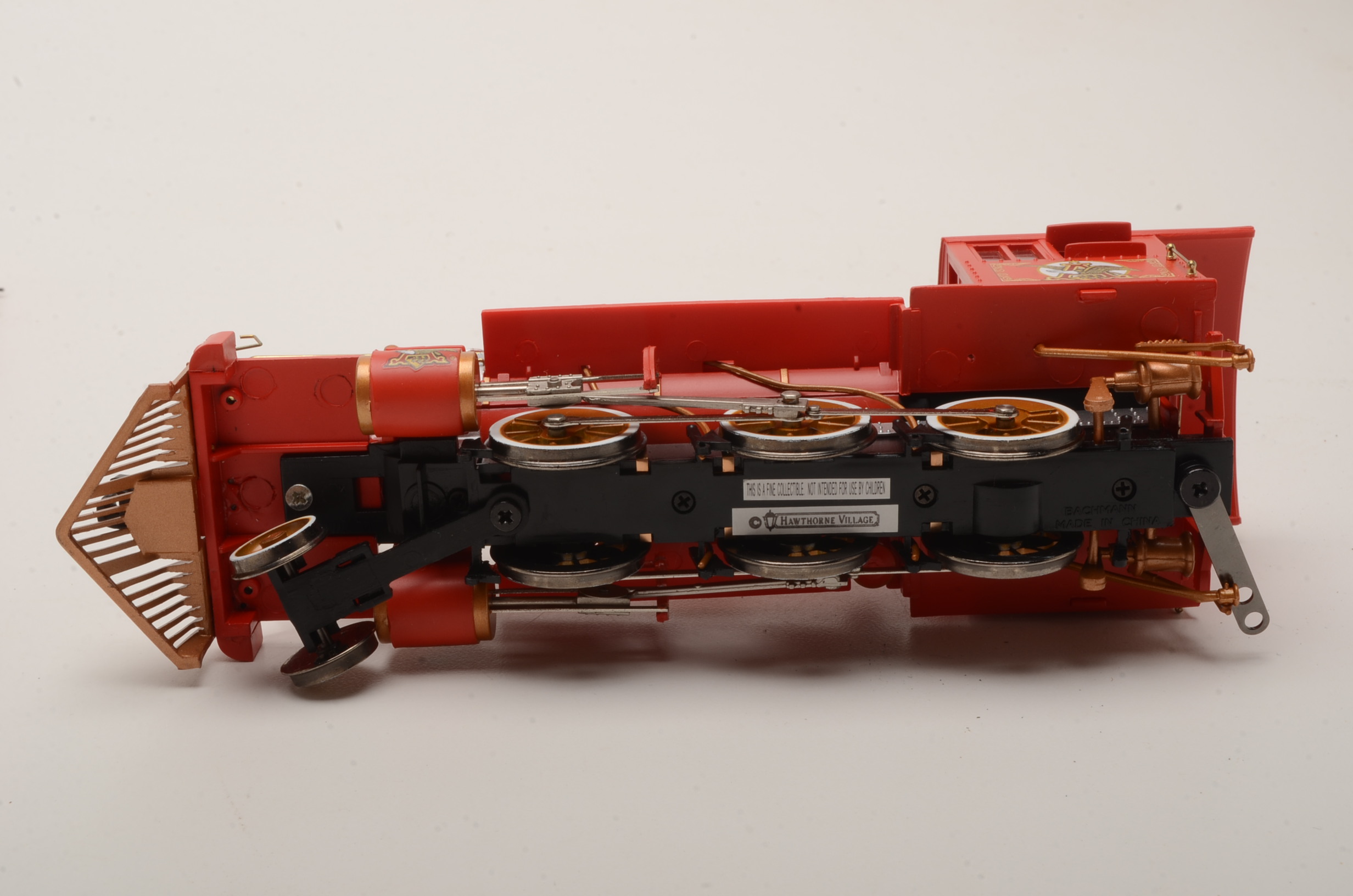 Bachmann Hawthorne Village "Budweiser Holiday Express" Train Set