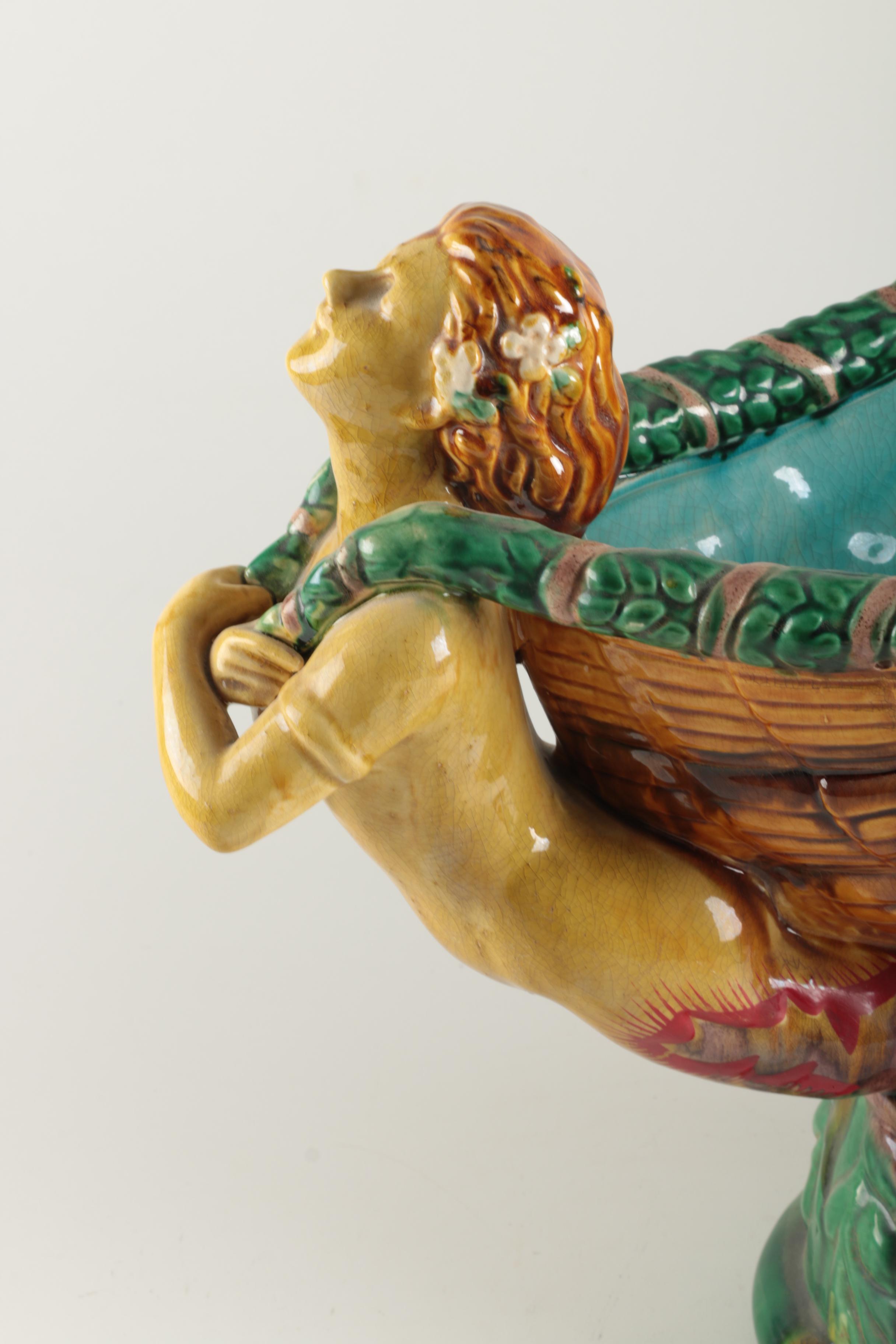 Reproduction Majolica Style Fruit Bowl