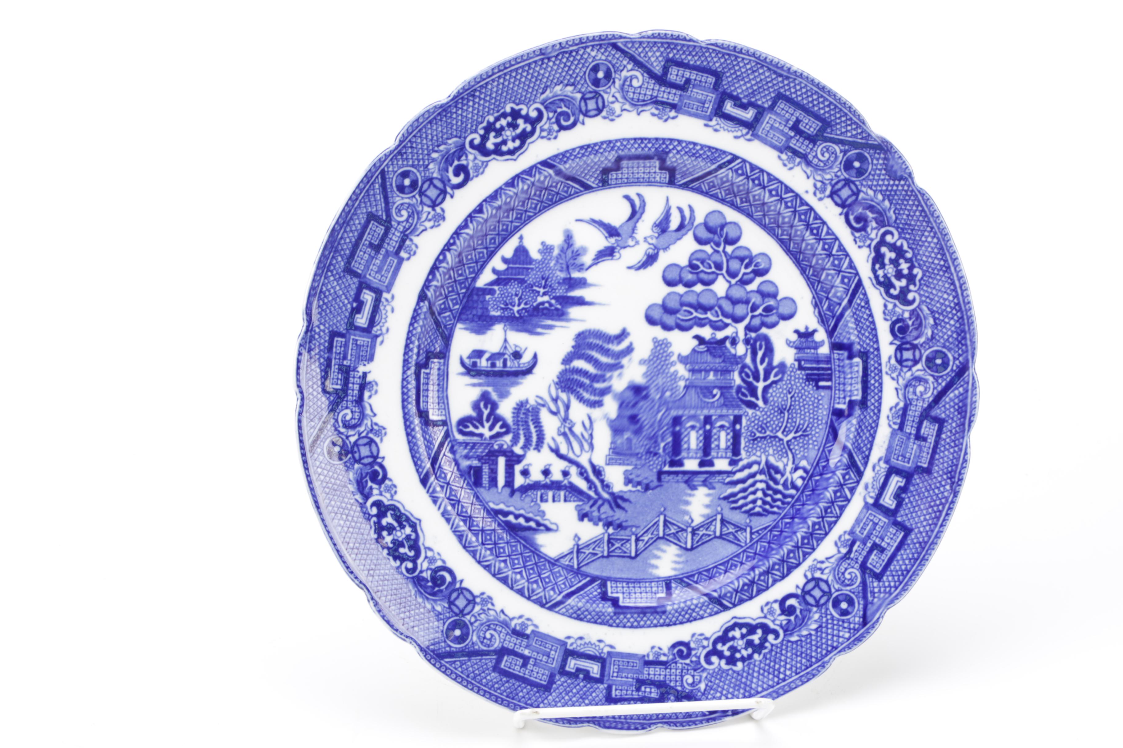 Dog-Themed Decorative Pieces with Additional Décor