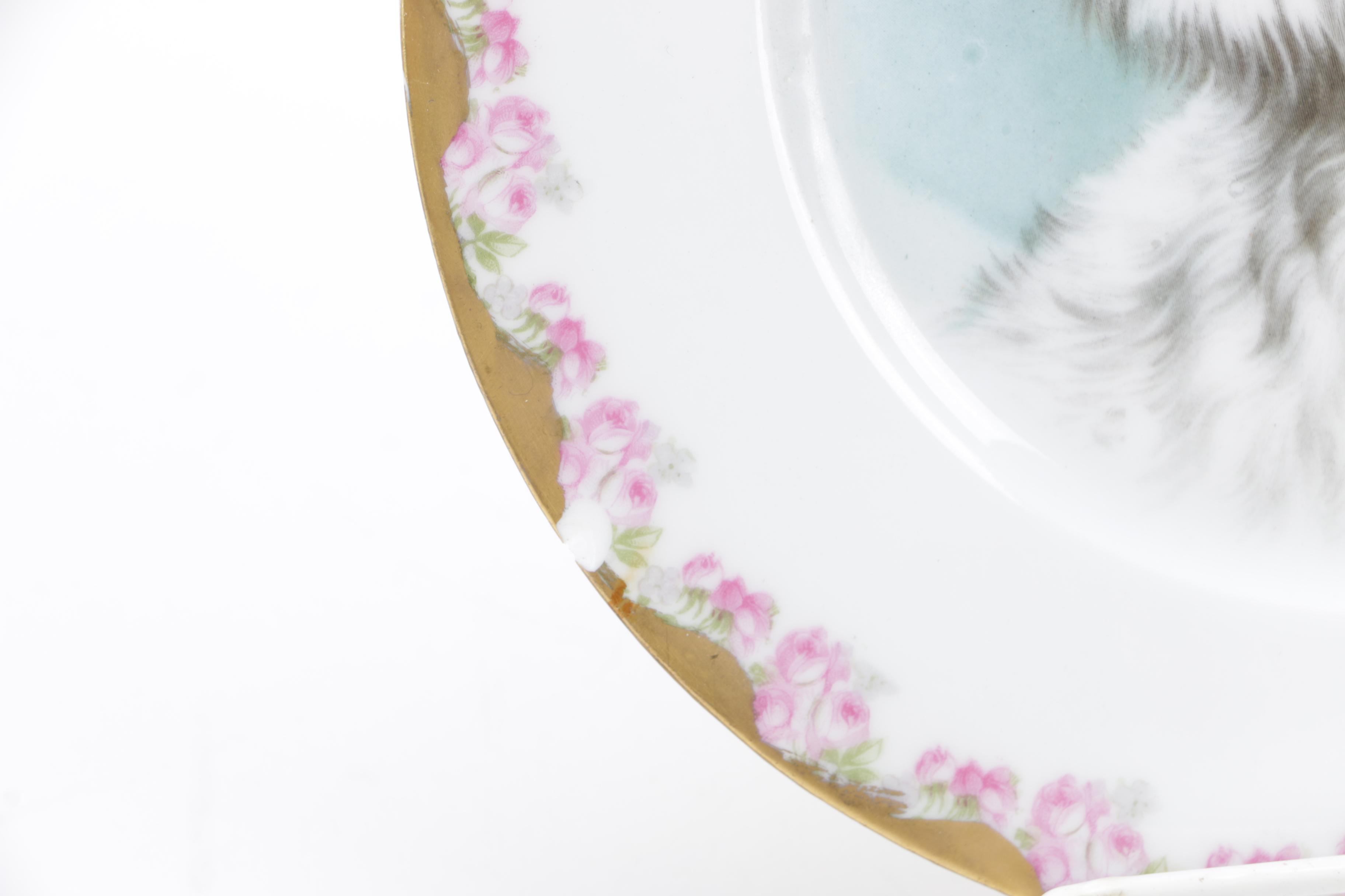 Dog-Themed Decorative Pieces with Additional Décor