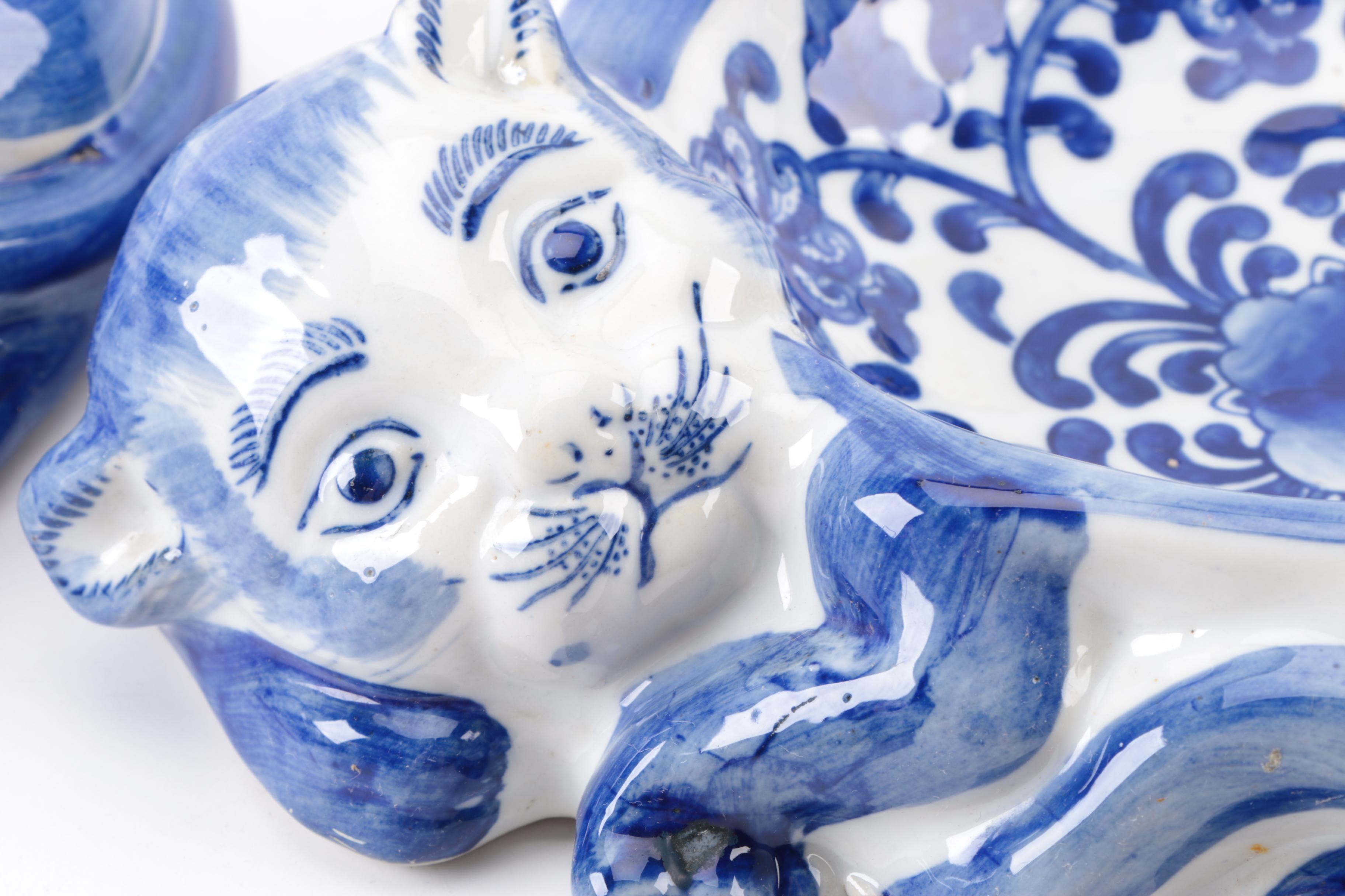 Pair of Ceramic Cat Shaped Bowls