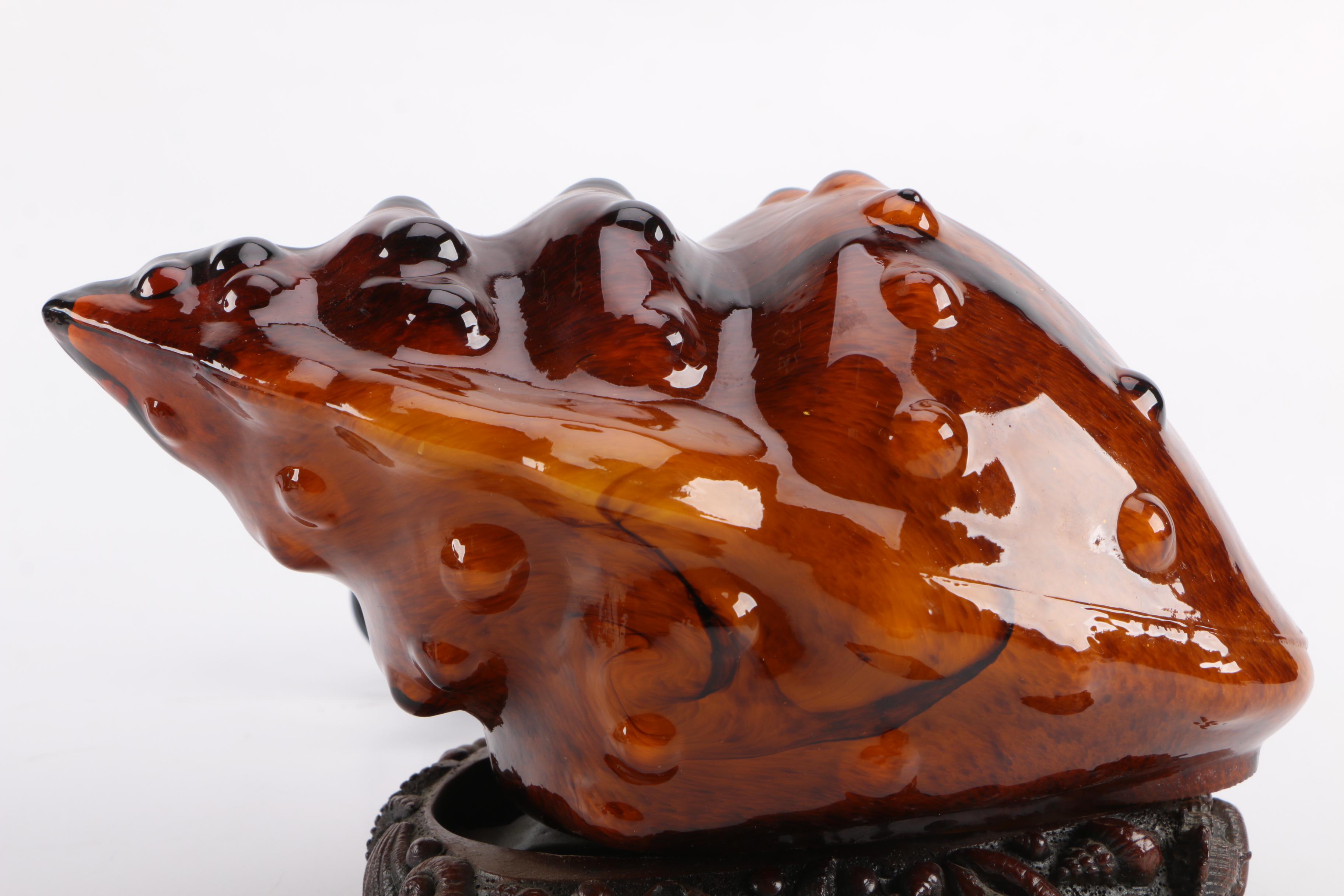 Shell Shaped Glass Accent Lamp