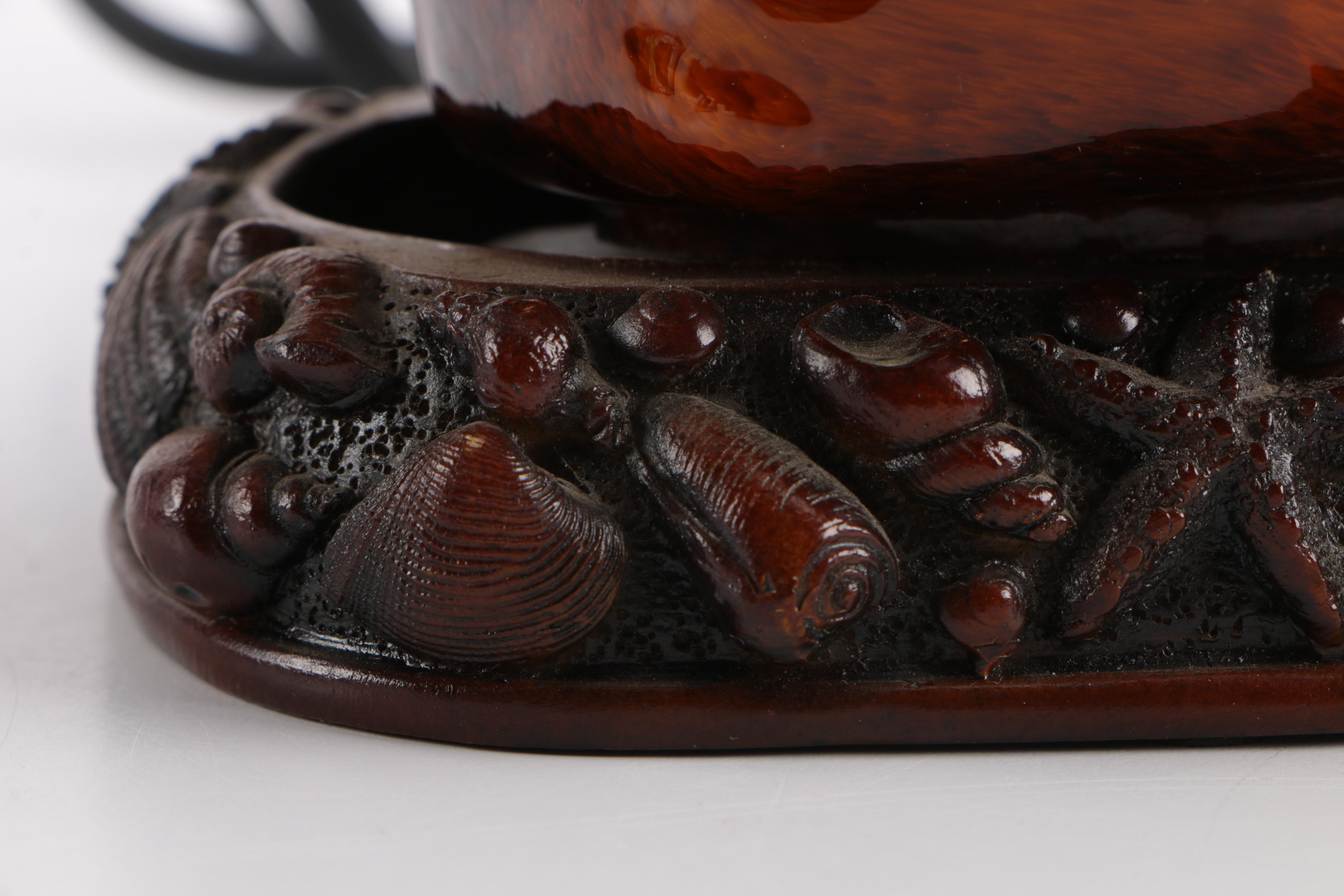 Shell Shaped Glass Accent Lamp