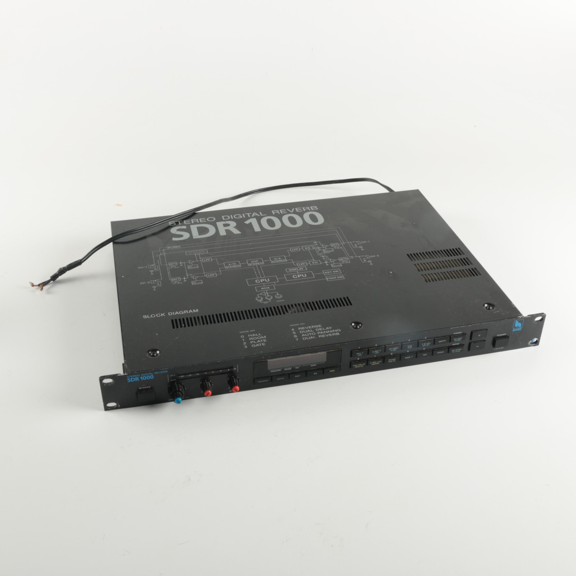 SDR 1000 Stereo Digital Reverb by Ibanez