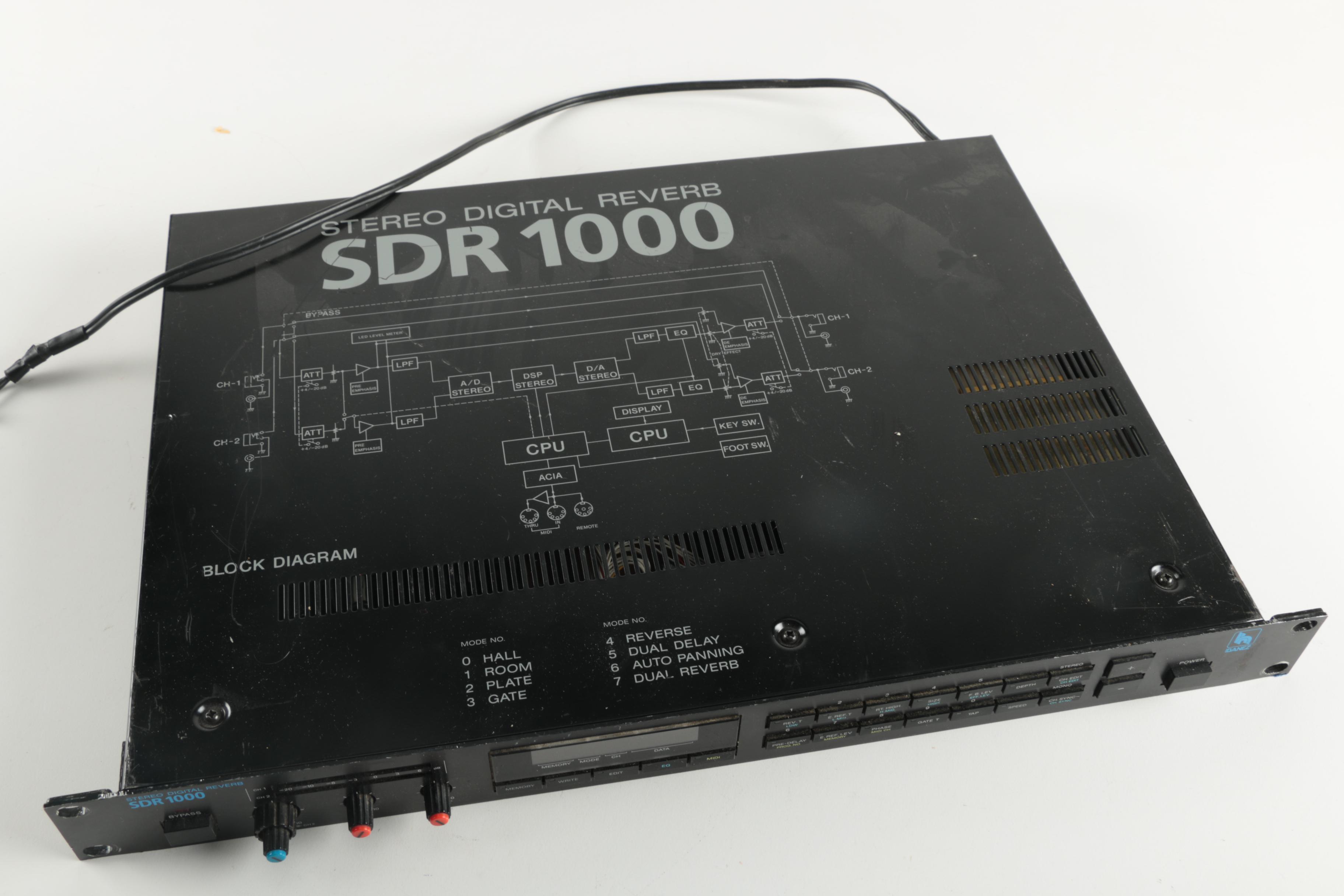 SDR 1000 Stereo Digital Reverb by Ibanez