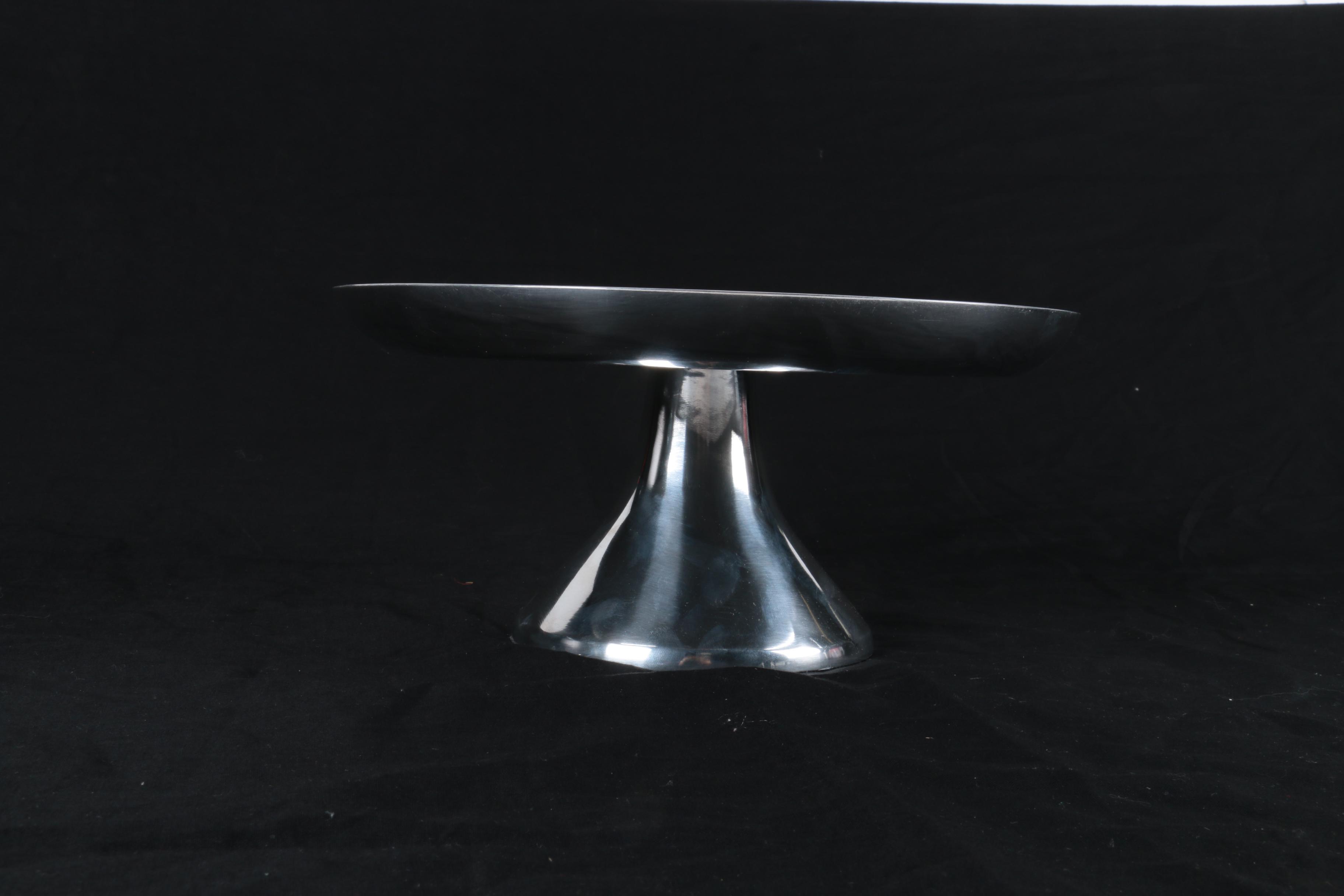 Modern Barware and Tableware