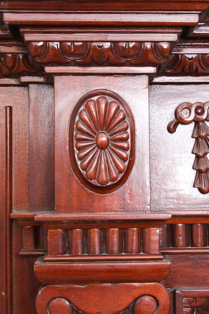 Federal Style Mahogany Mantle