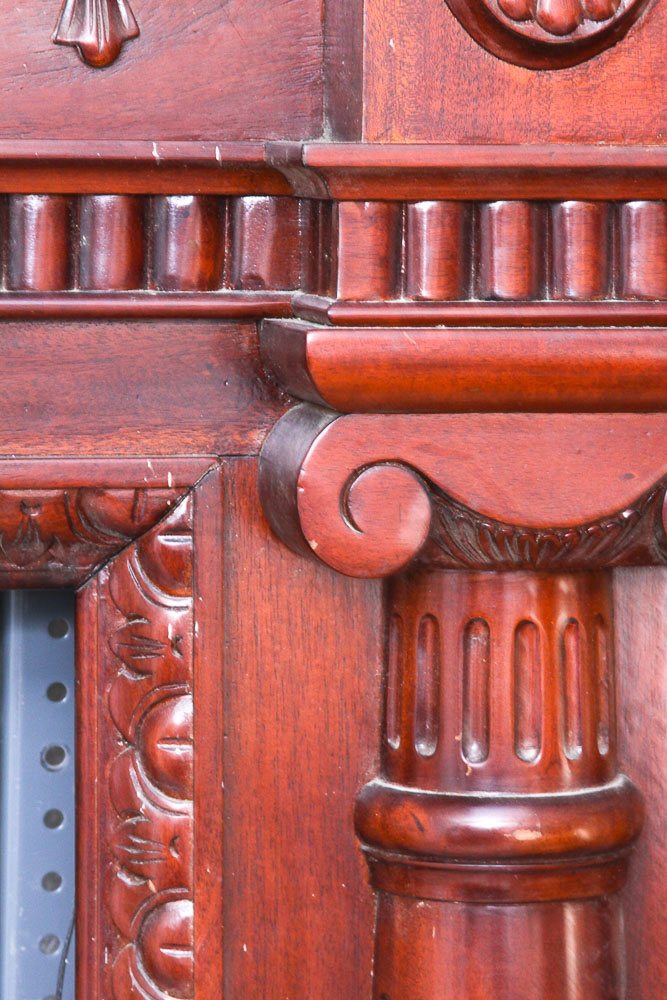 Federal Style Mahogany Mantle