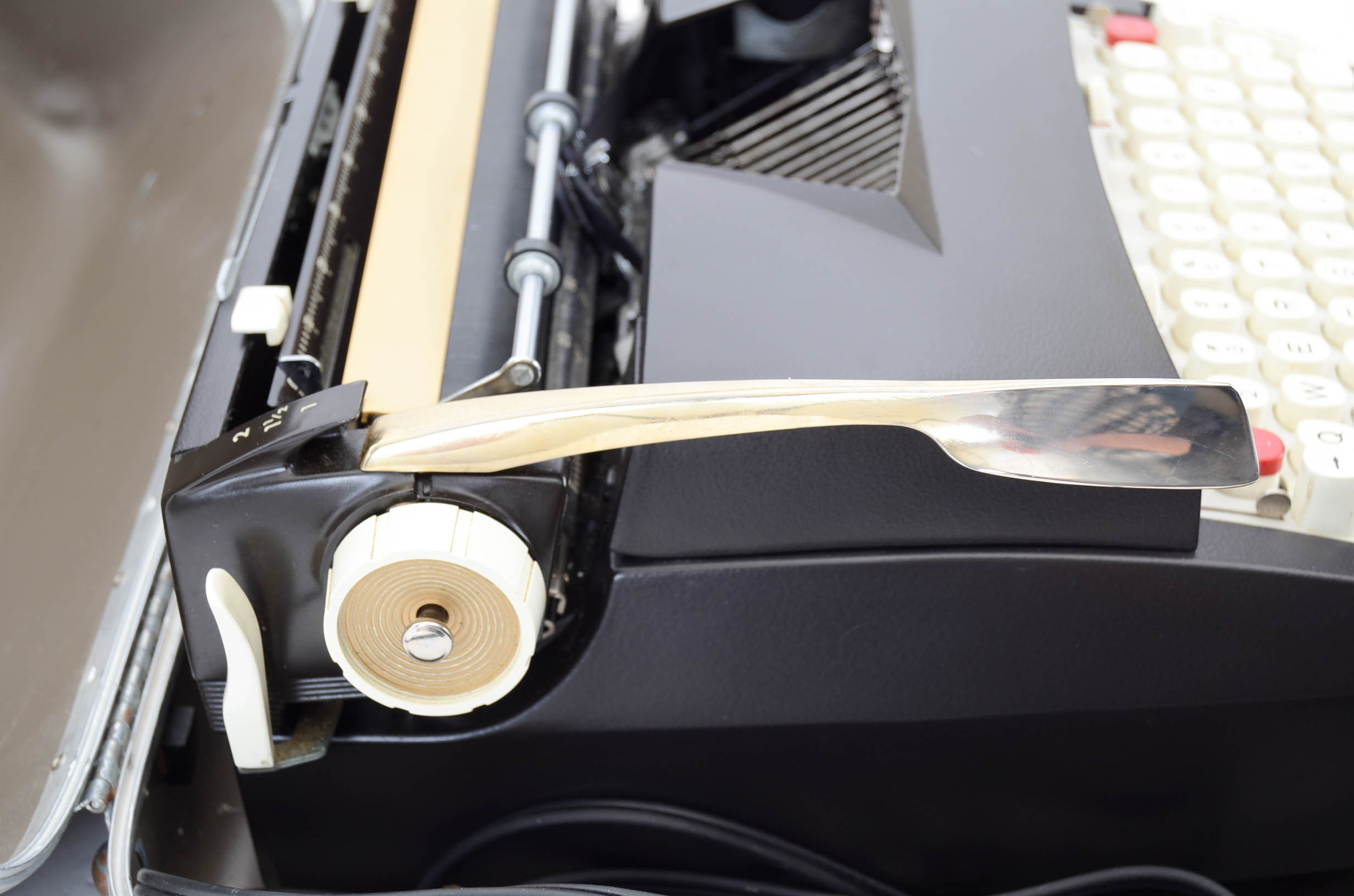 Vintage Manual Sears Electric Typewriter and Case