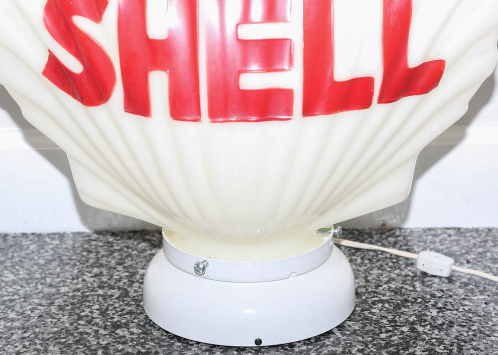 1930s Shell Gas Pump Globe