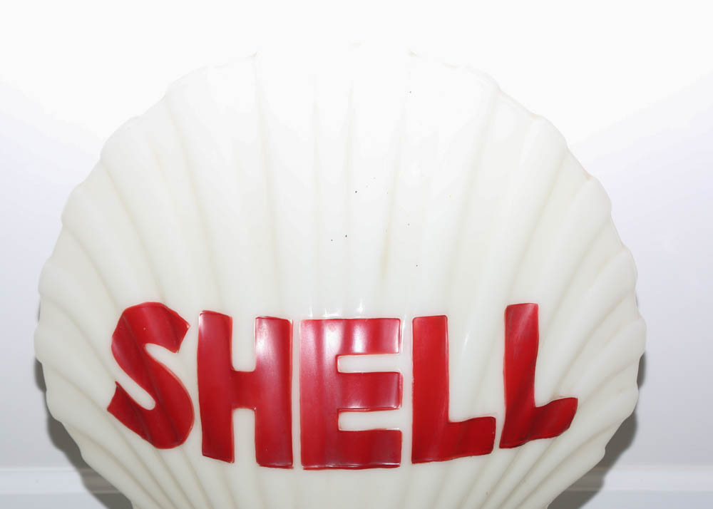 1930s Shell Gas Pump Globe