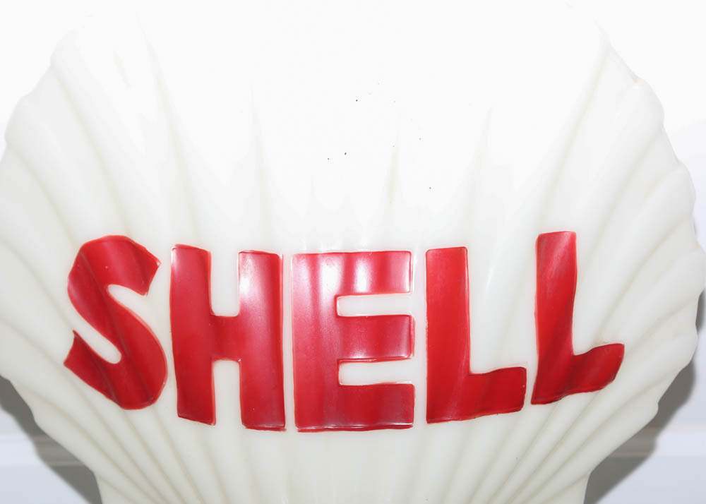 1930s Shell Gas Pump Globe