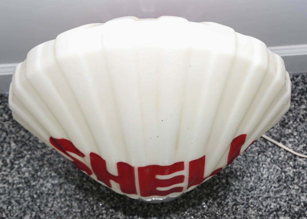 1930s Shell Gas Pump Globe