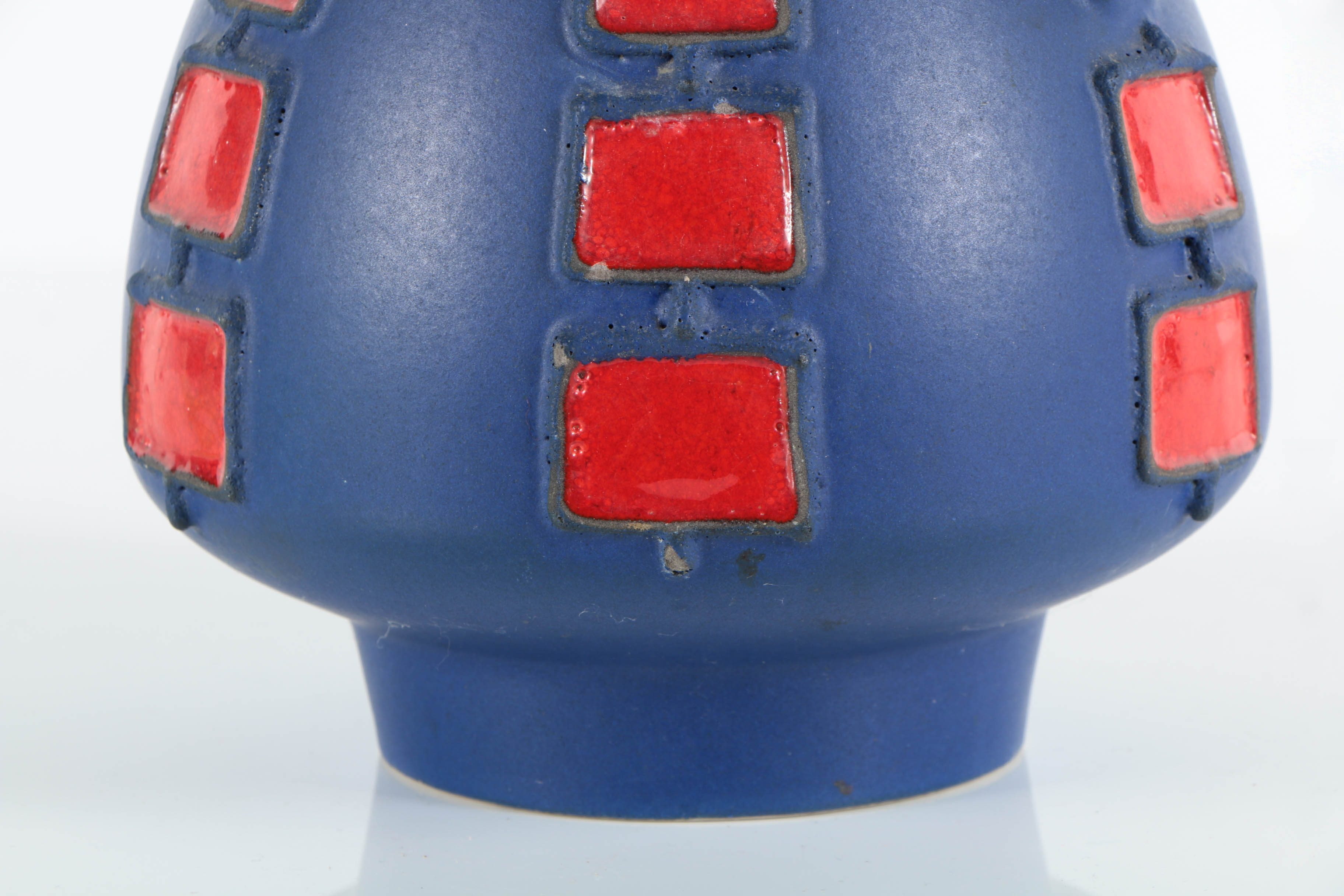 Schlossberg Fat Lava Handled Vase