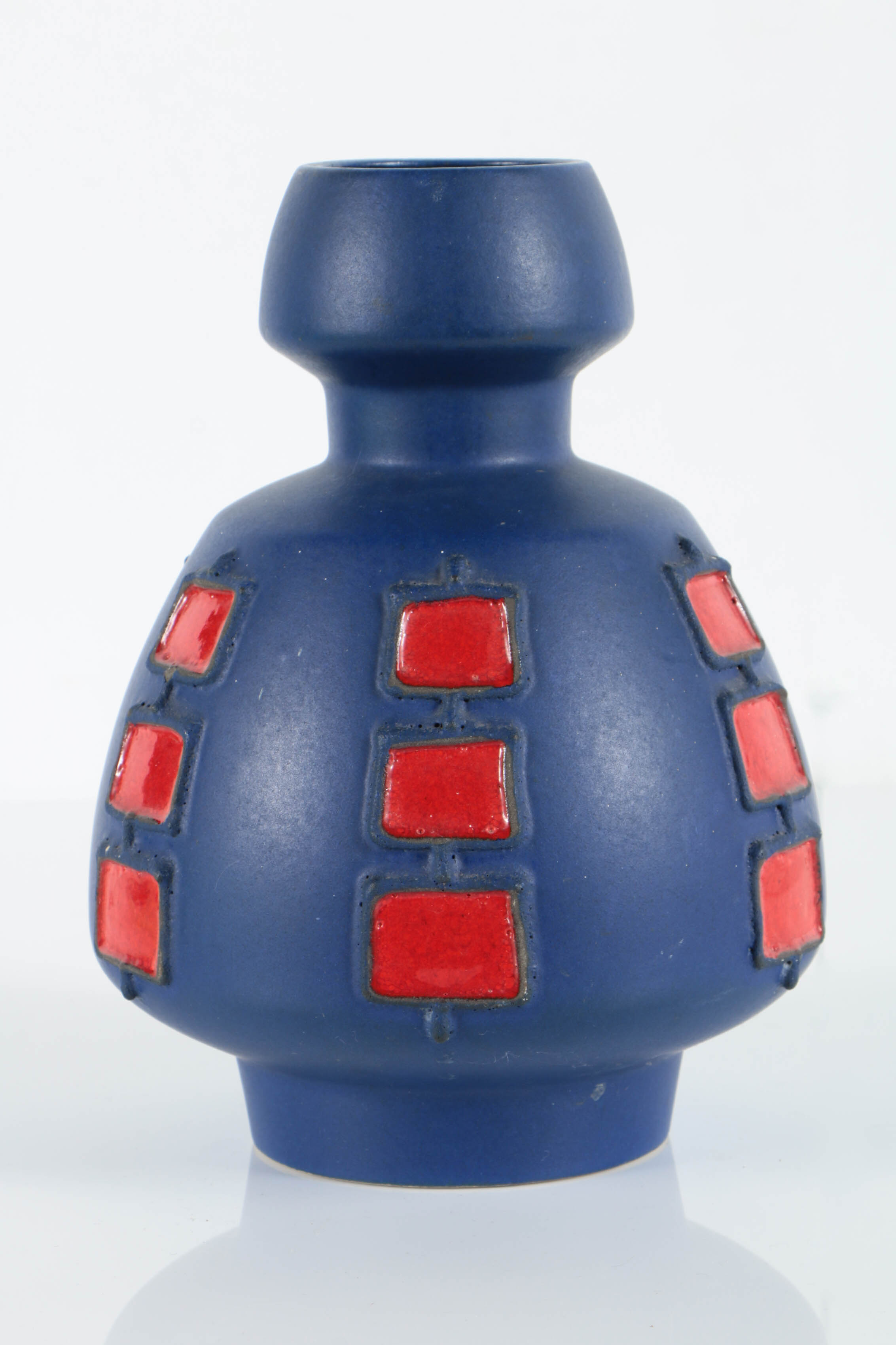 Schlossberg Fat Lava Handled Vase