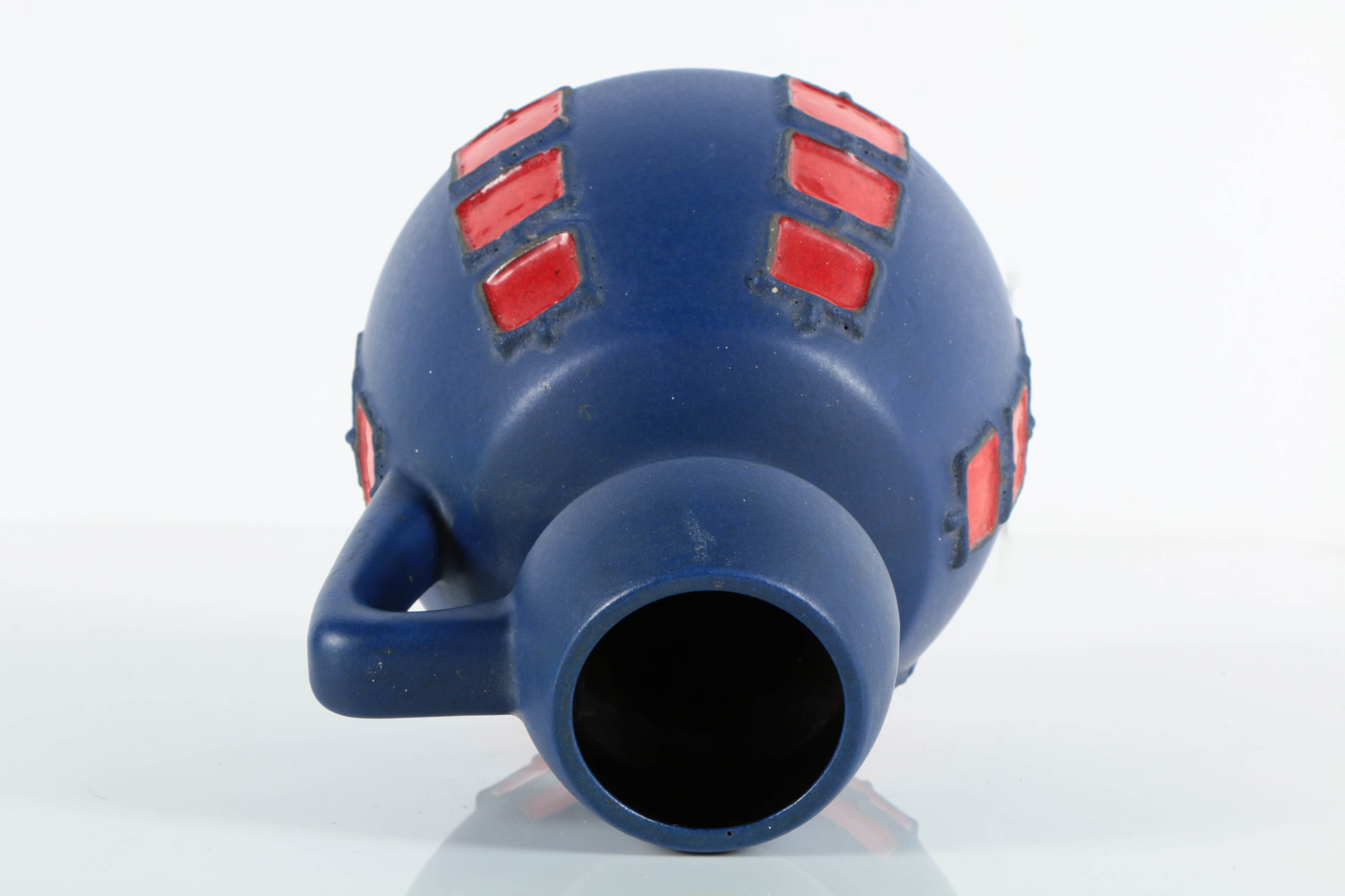 Schlossberg Fat Lava Handled Vase